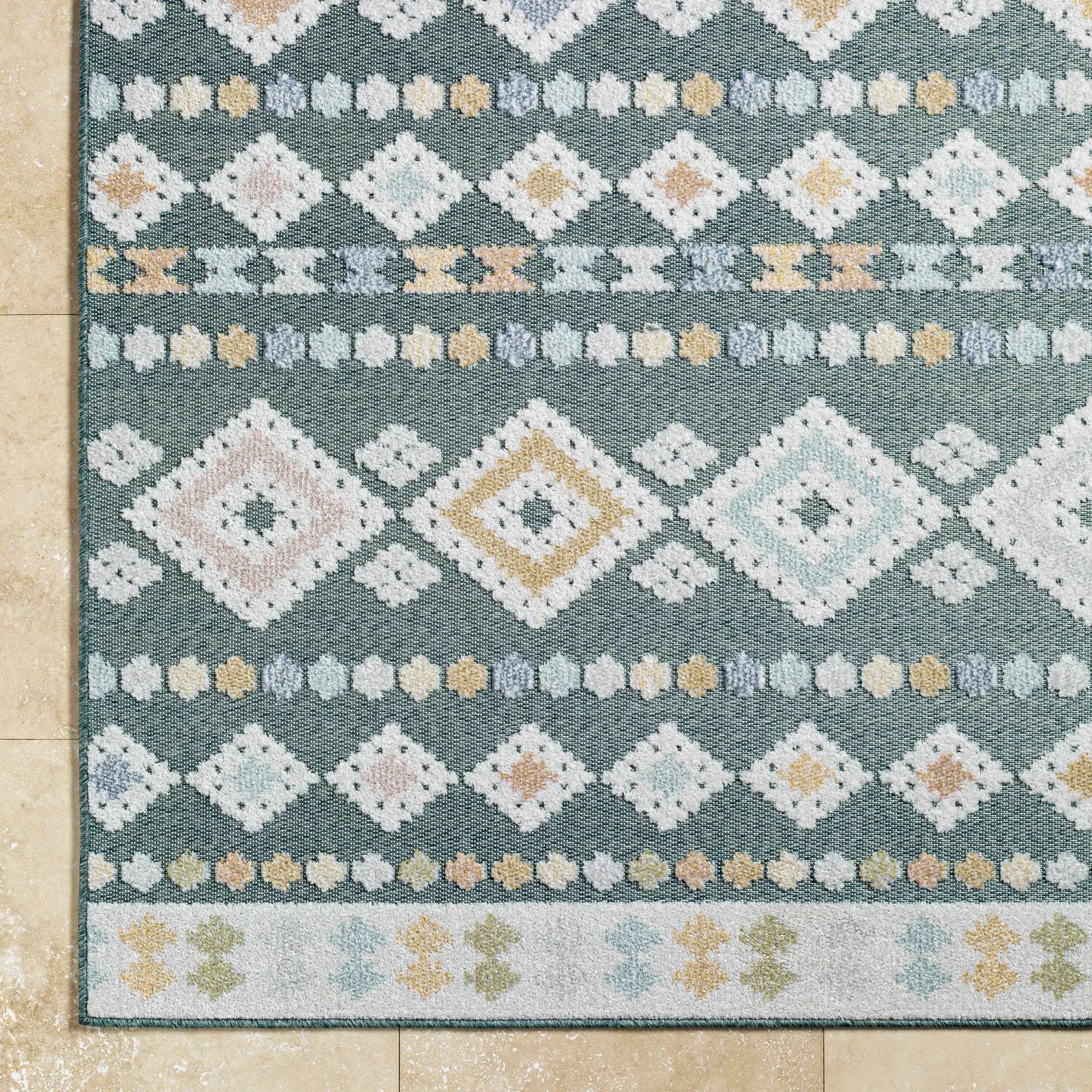 Metta Medium Green Outdoor Area Rug - Clearance by Boutique Rugs