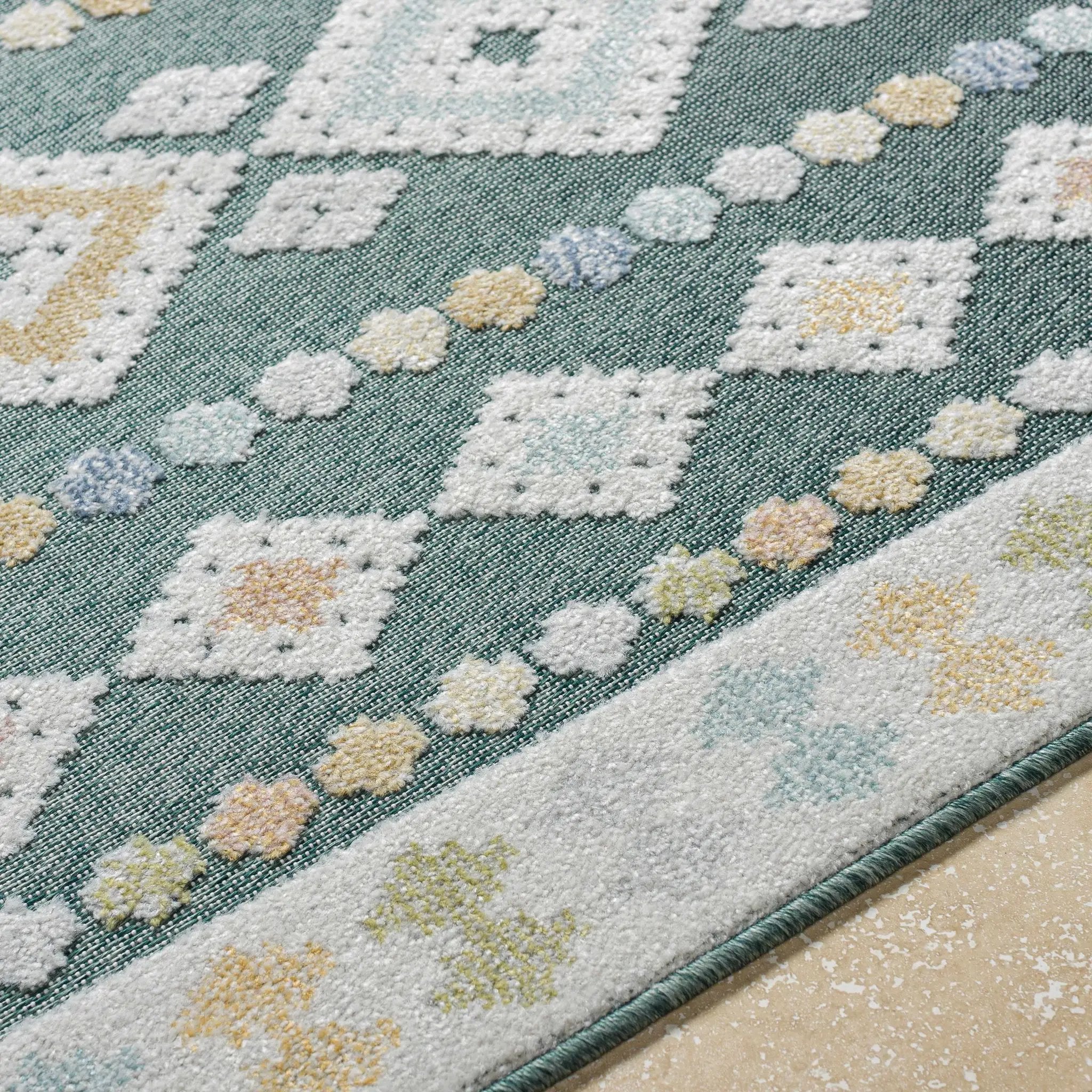 Metta Medium Green Outdoor Area Rug - Clearance by Boutique Rugs