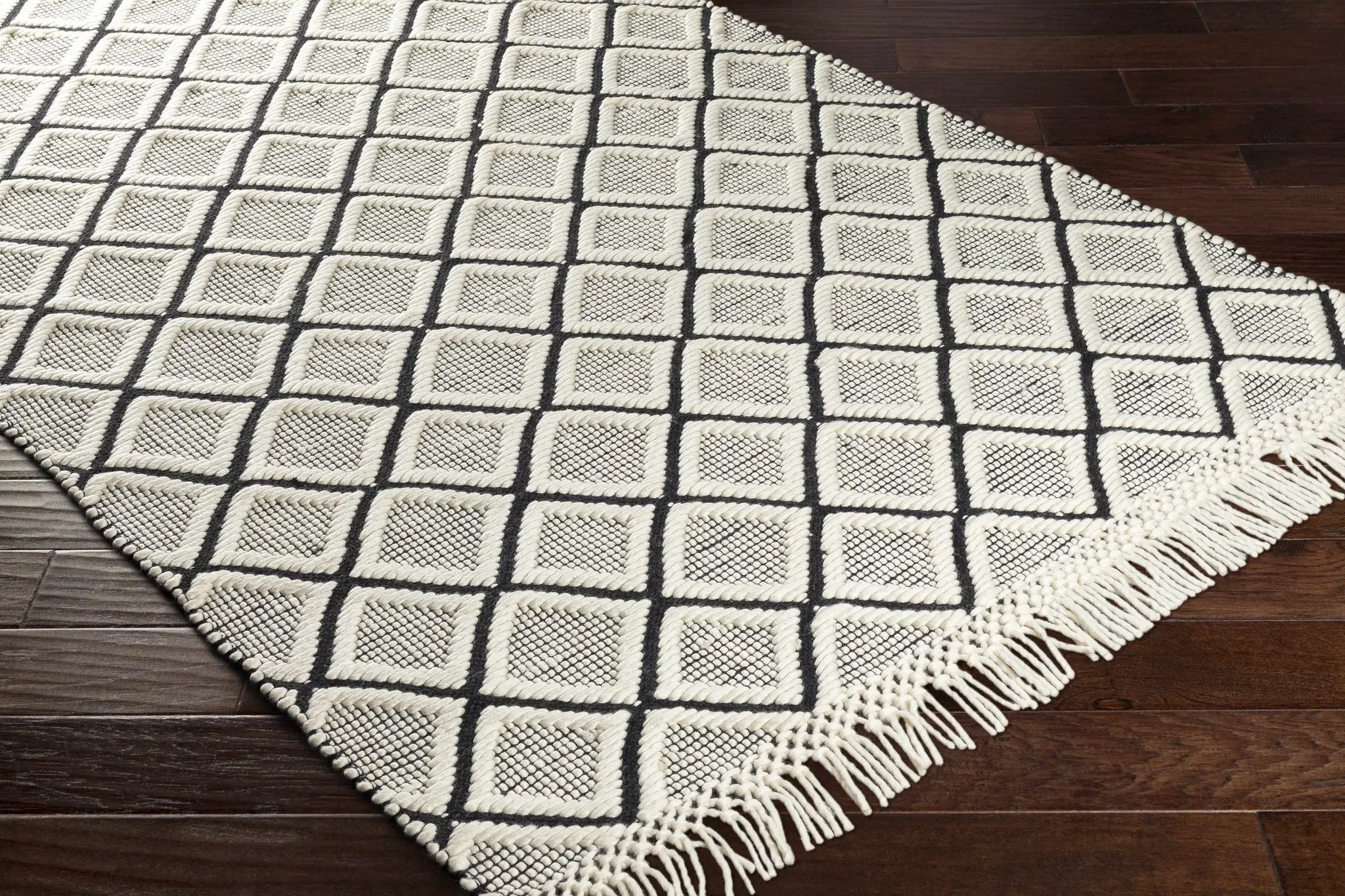 Maria Textured Hand Woven Wool Rug - Clearance by Boutique Rugs
