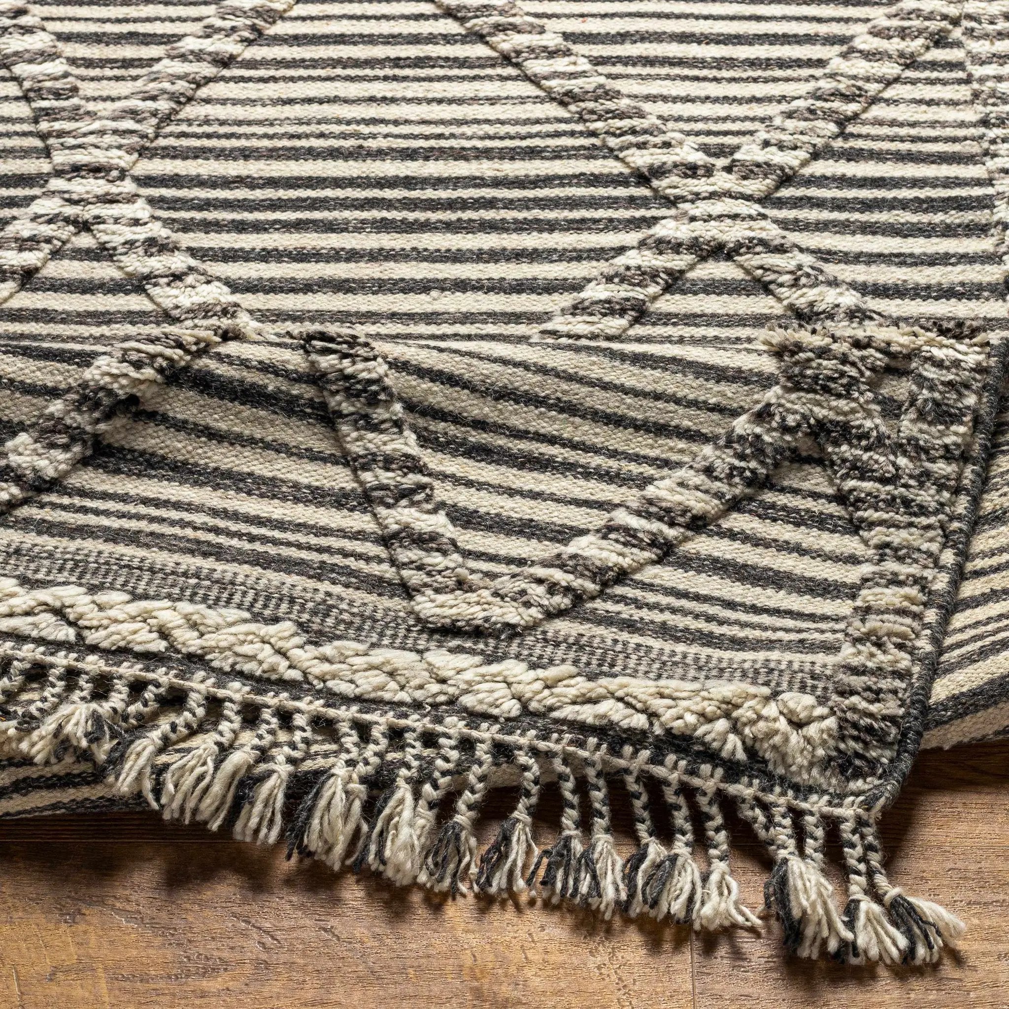 Nairobi Area Rug - Clearance by Boutique Rugs
