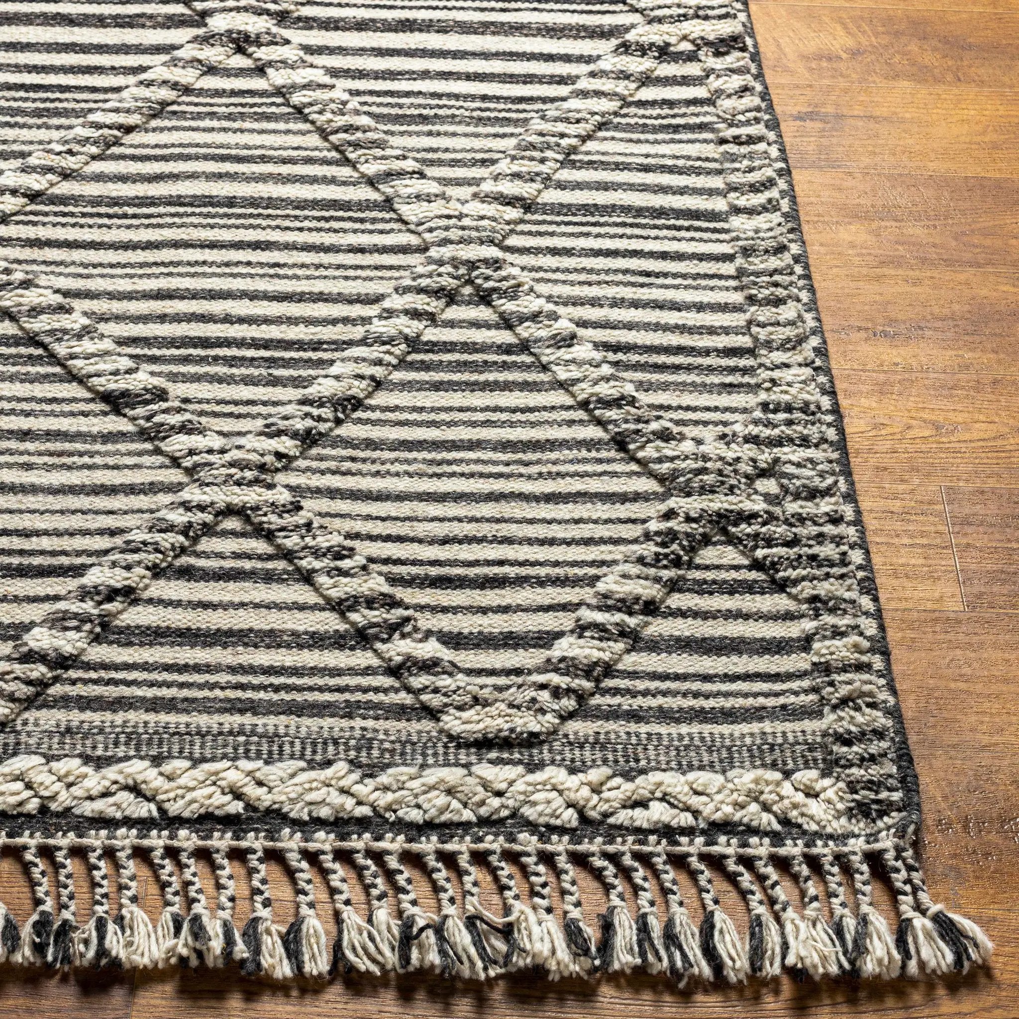 Nairobi Area Rug - Clearance by Boutique Rugs