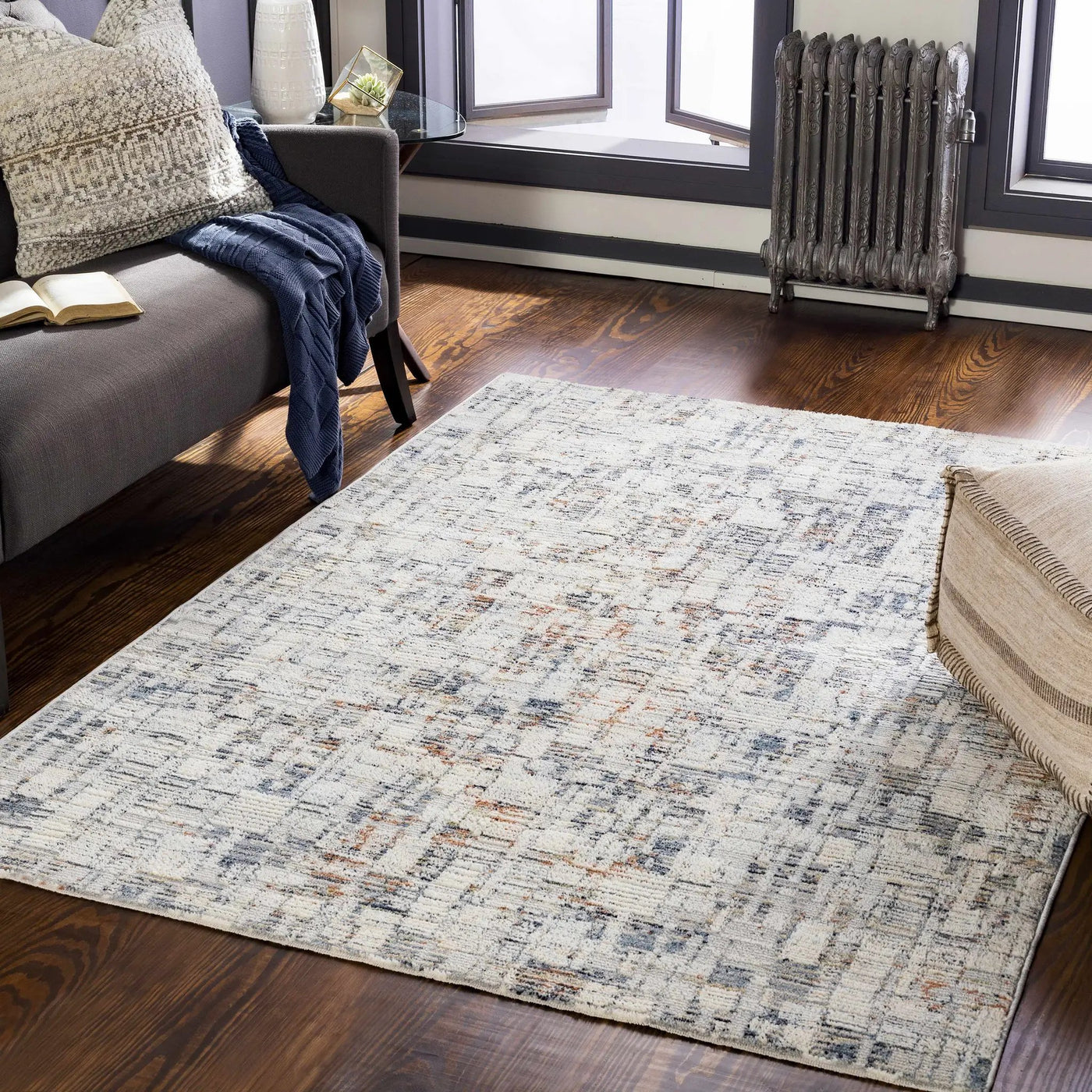 Nalus Area Rug - Clearance by Boutique Rugs