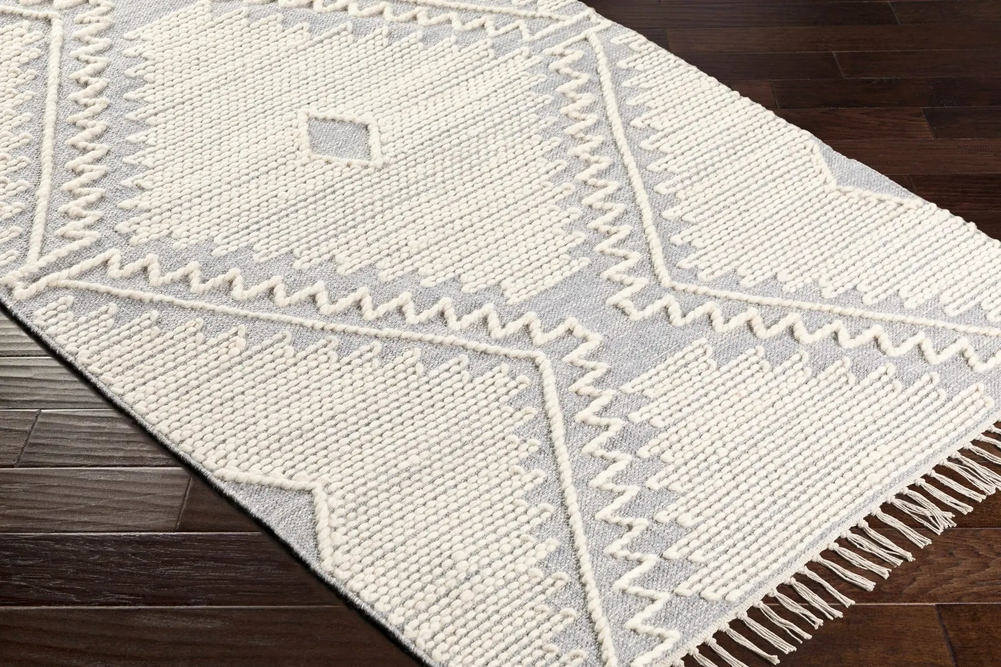 Naranjito Cream/Slate Trellis 2x3 Rug - Clearance by Boutique Rugs