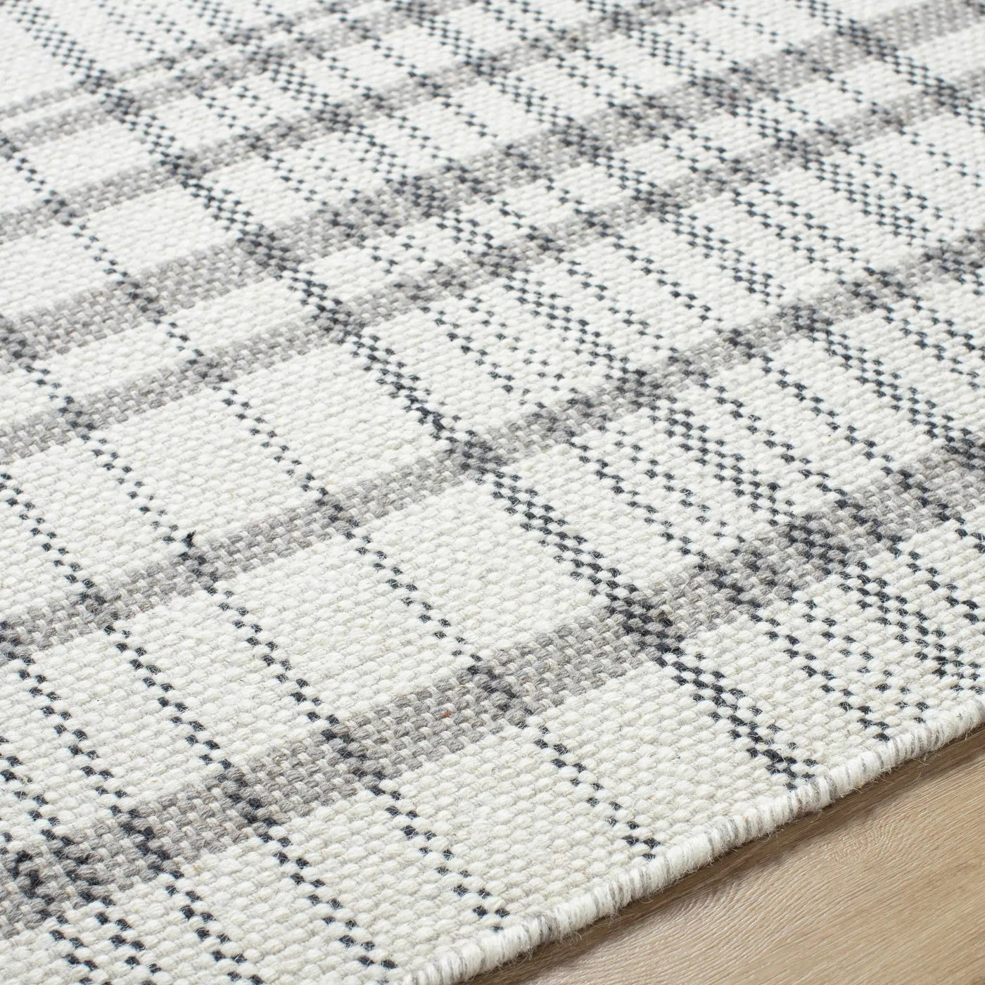 Nissa Ivory Area Rug by Boutique Rugs