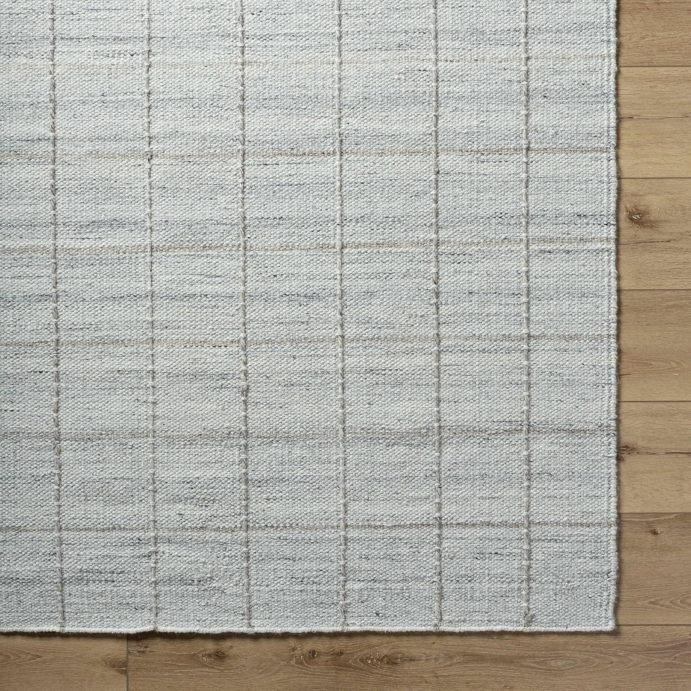 Nissa Light Gray Checkered Wool Rug by Boutique Rugs