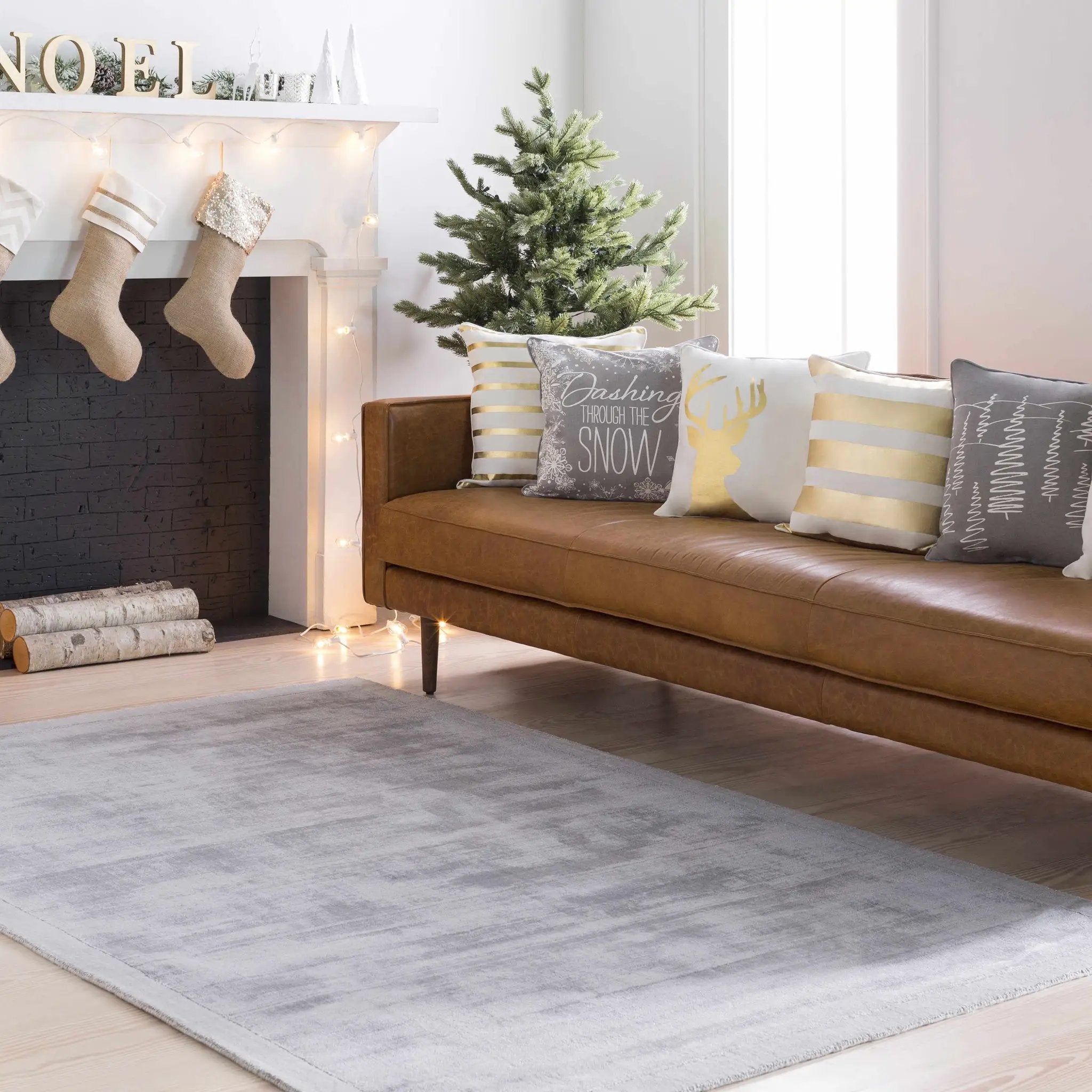 Niota Sheen Light Gray Premium Rug by Boutique Rugs