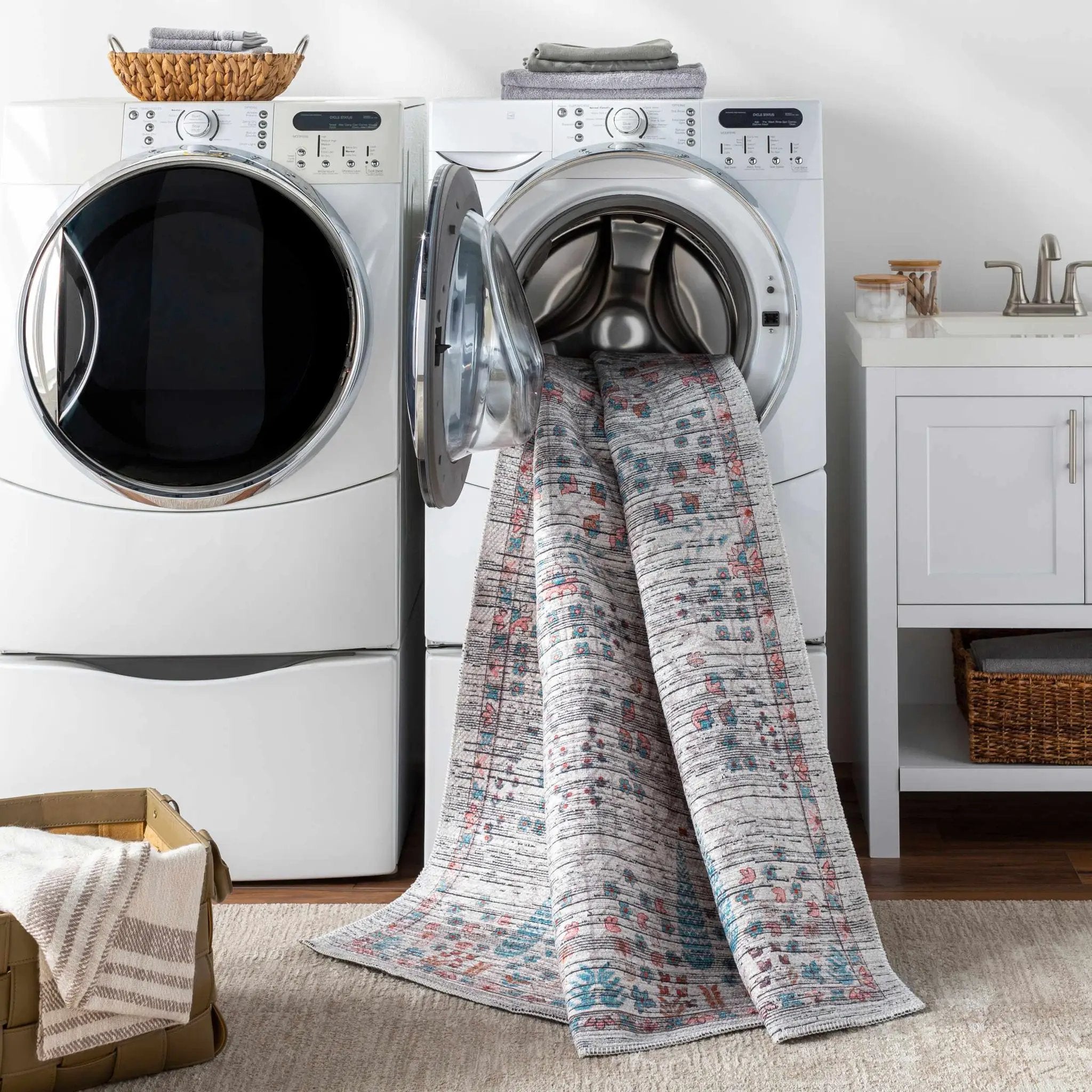 Vulk Area Rug - Clearance by Boutique Rugs