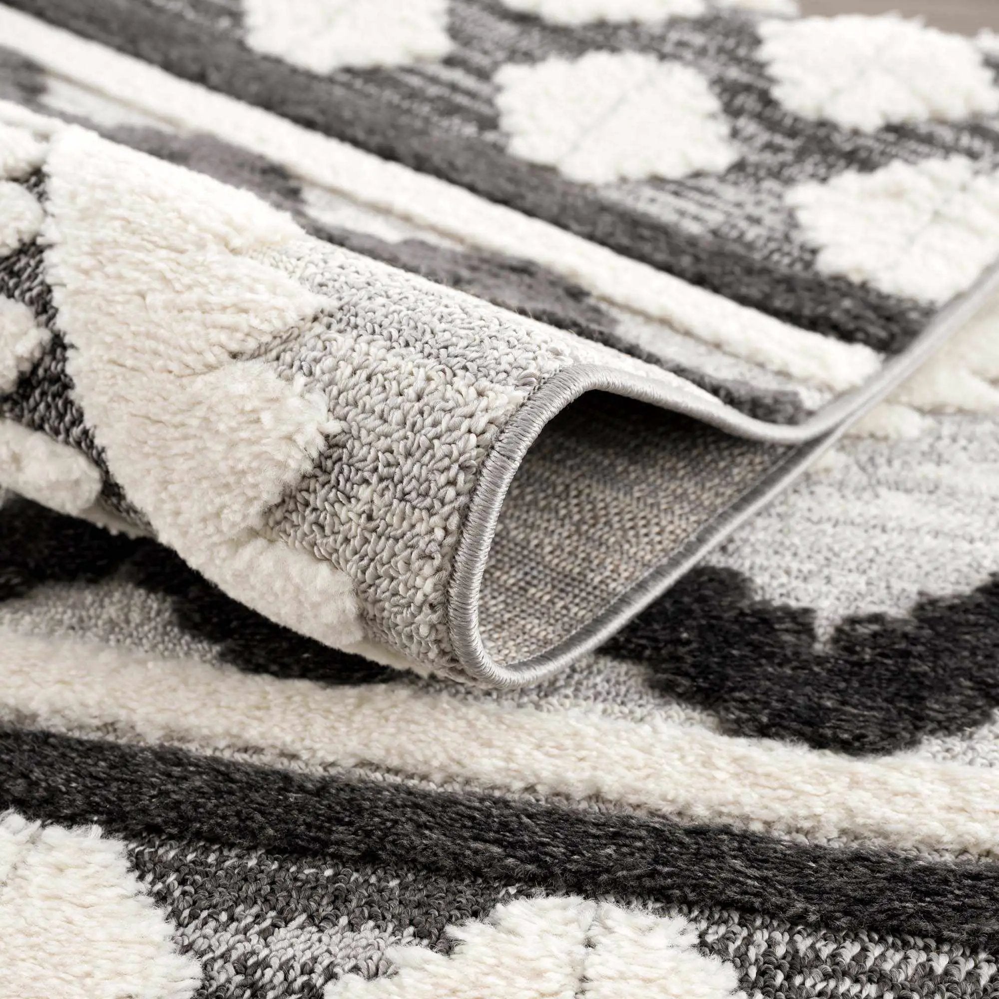 Dinganen High/Low Pile Area Rug - Clearance by Boutique Rugs