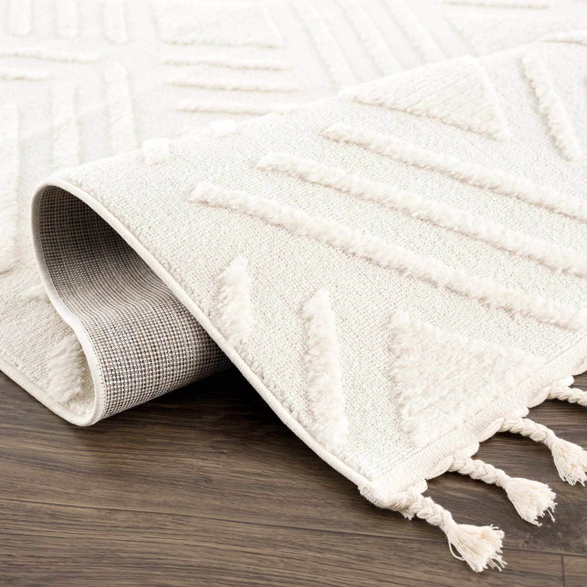 Vineyards 3D Living Room Rug - Clearance by Boutique Rugs