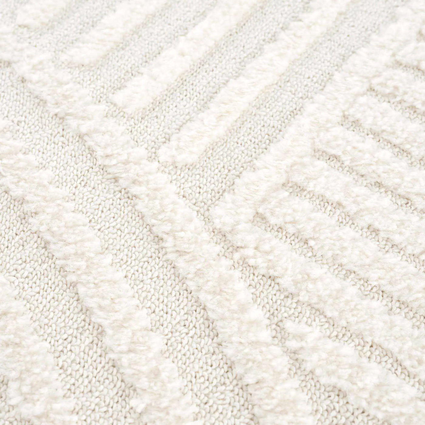 Guiling 3D Rainbow Area Rug with Tassels by Boutique Rugs