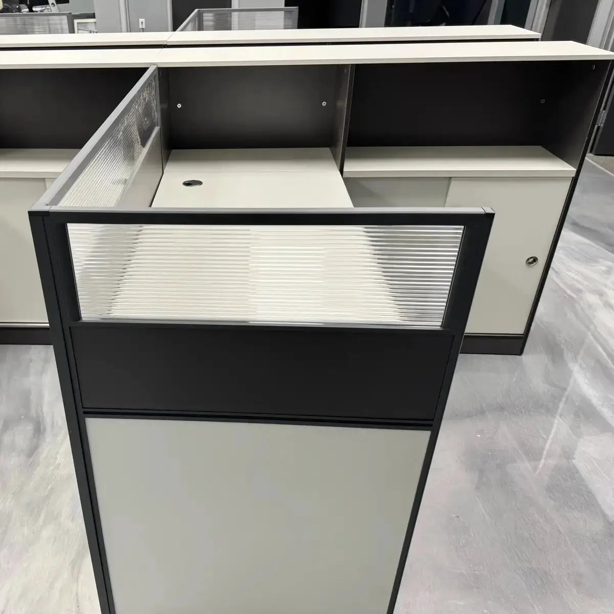 Norven · L-Shaped Cubicle Office Workstation by Arc Grove