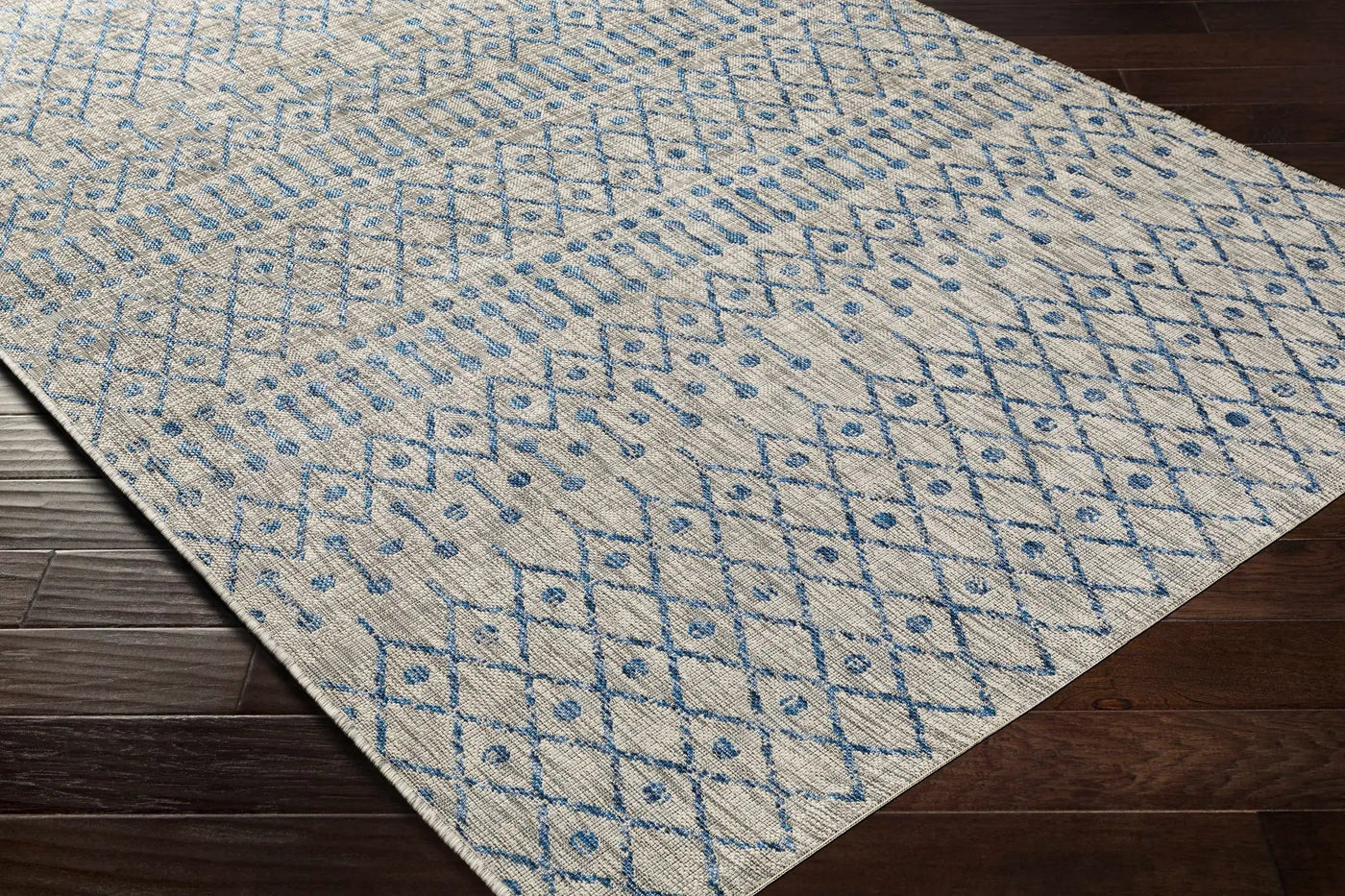 Newbern Outdoor Rug - Clearance by Boutique Rugs