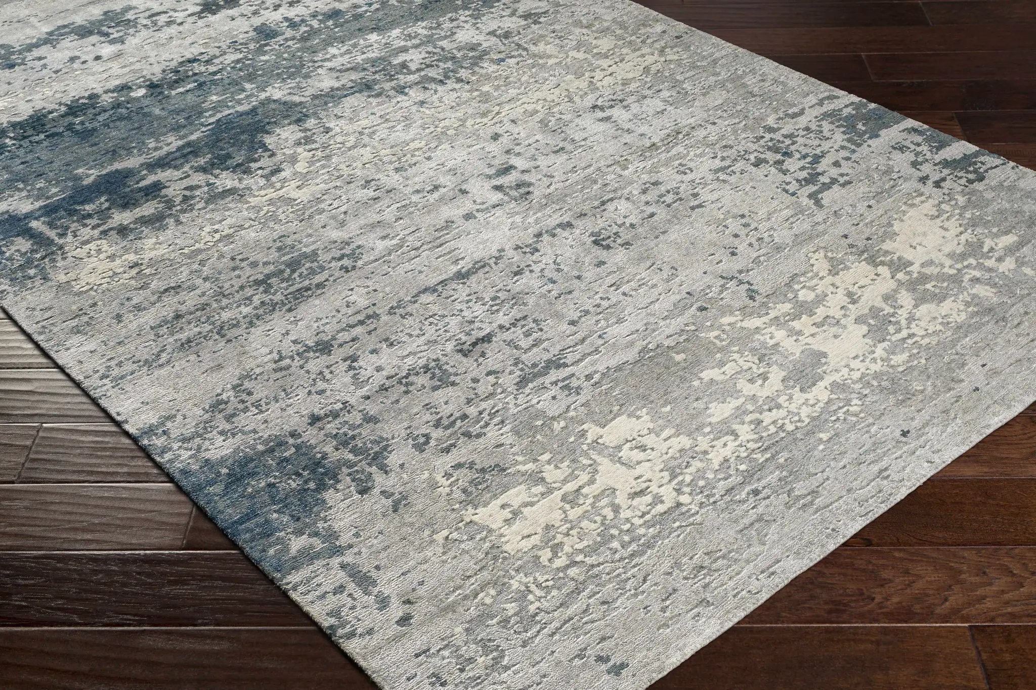 Okemos Area Rug - Clearance by Boutique Rugs