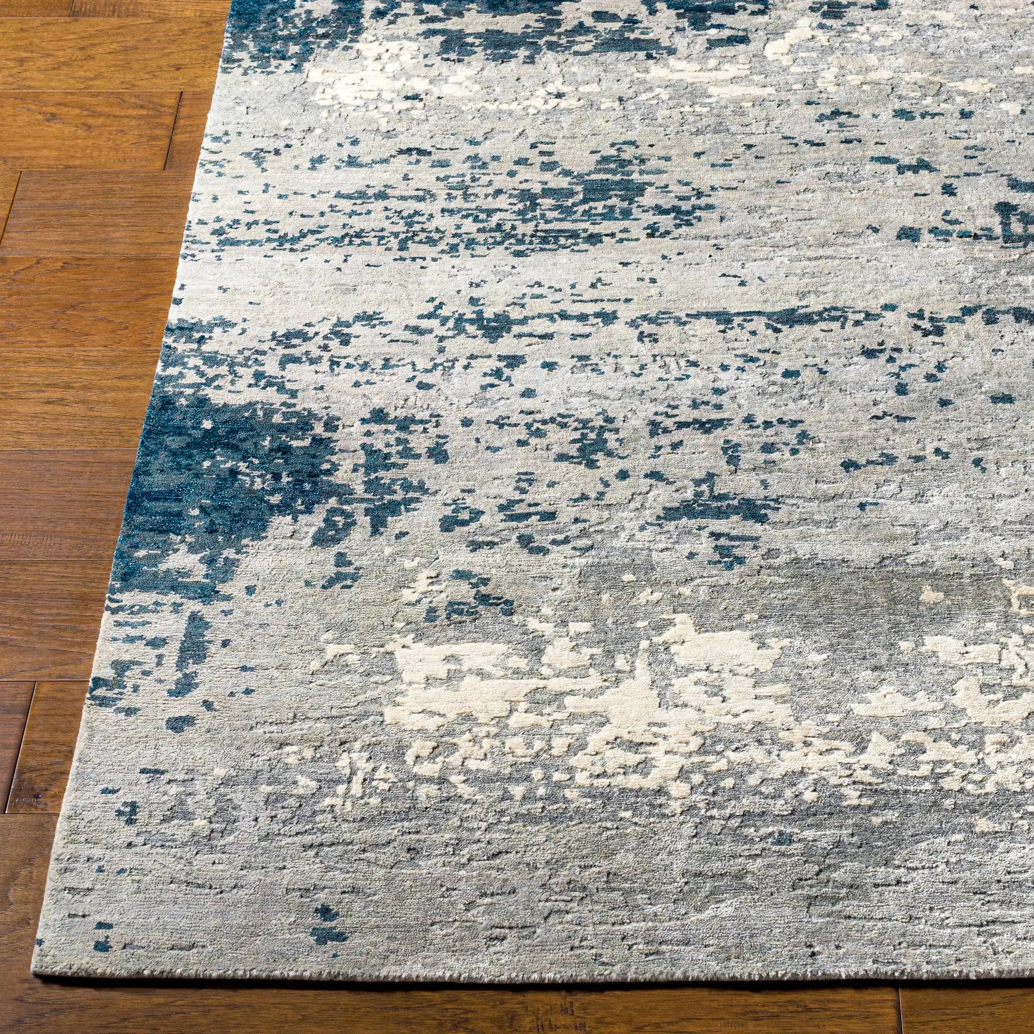 Okemos Area Rug - Clearance by Boutique Rugs