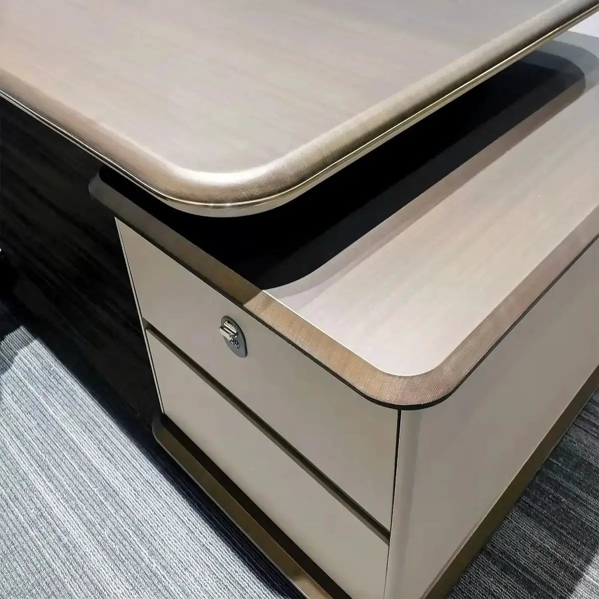 Sussex · Grand L-Shaped Executive Desk by Arc Grove
