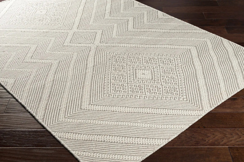 Olur Area Carpet - Clearance by Boutique Rugs