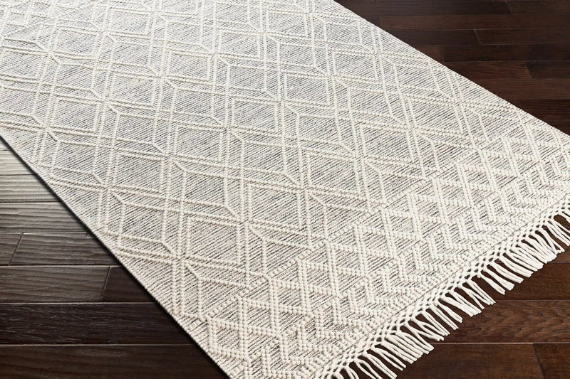 Ossun Wool Rug with Tassels by Boutique Rugs