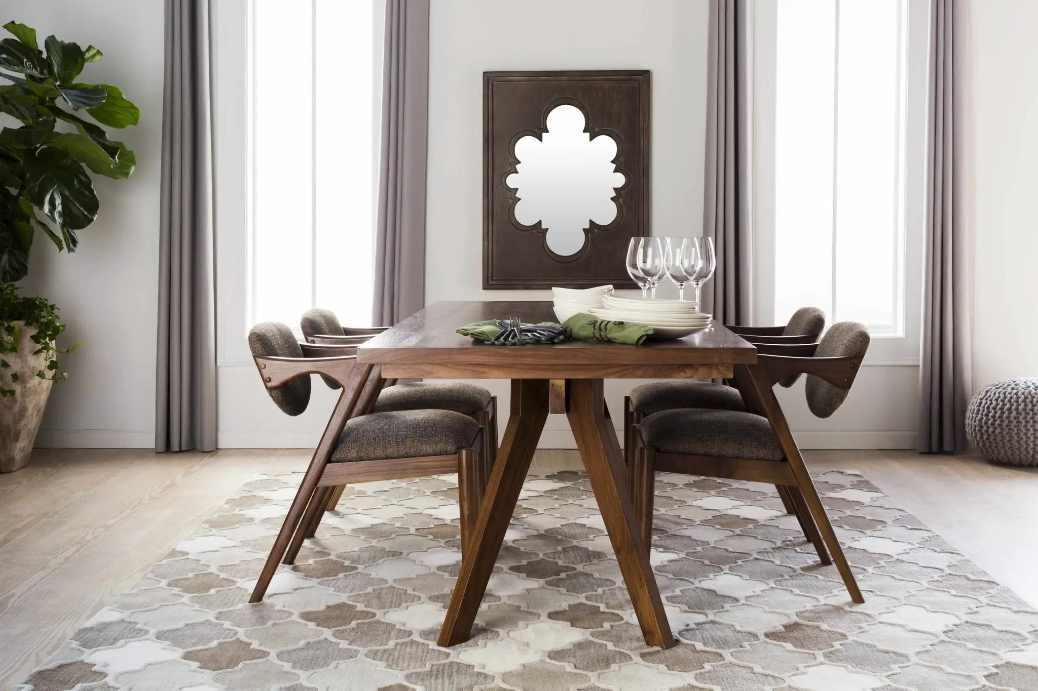Paron Area Rug - Clearance by Boutique Rugs