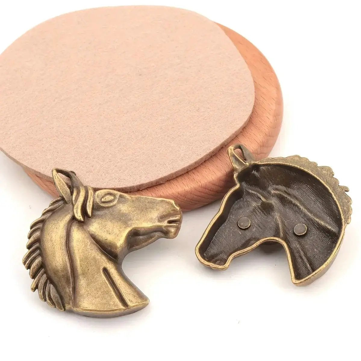 Pendant - Aged Metal Horse Head 5.1CM by House Of Avana