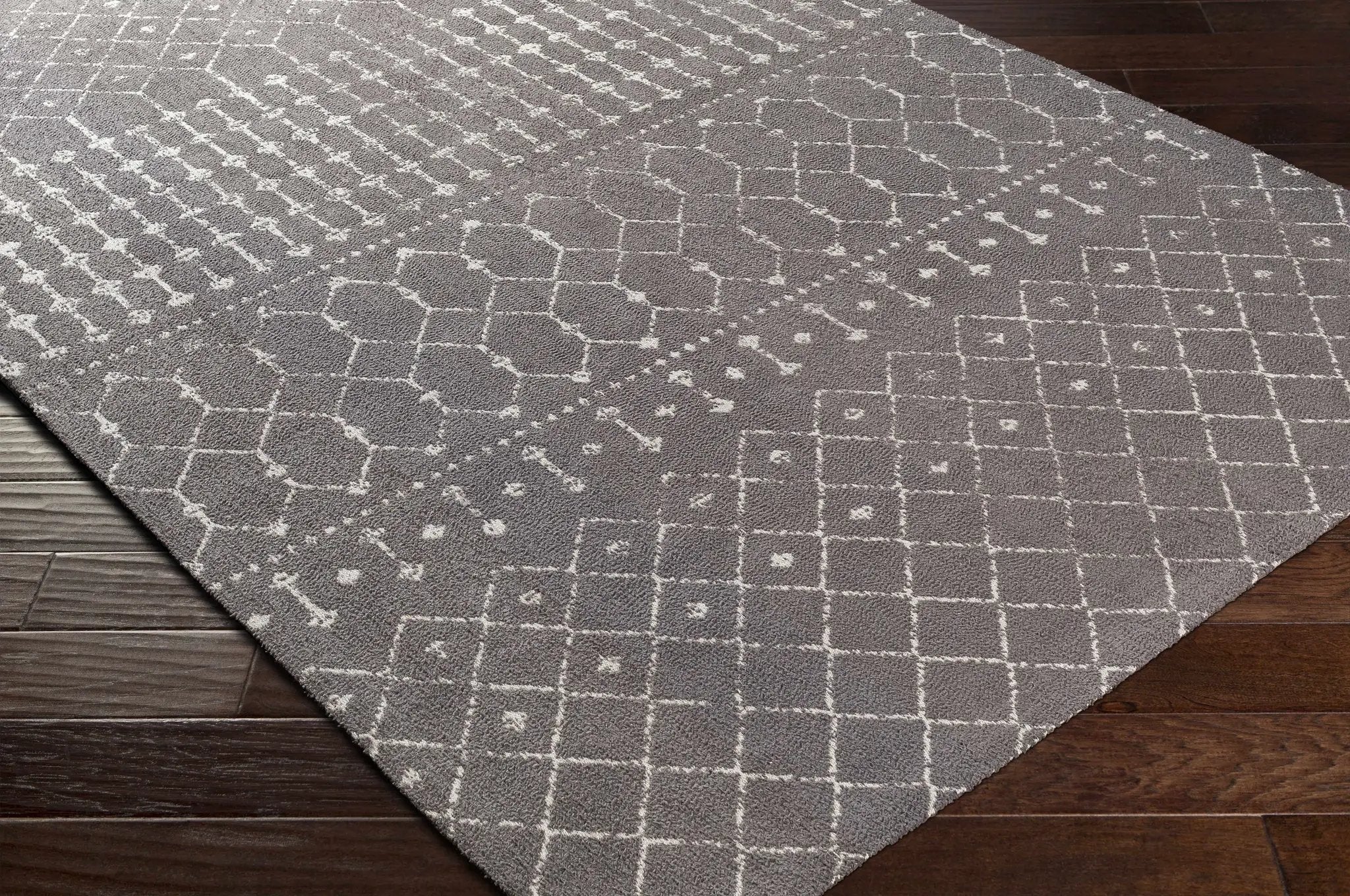 Pilning Carpet - Clearance by Boutique Rugs