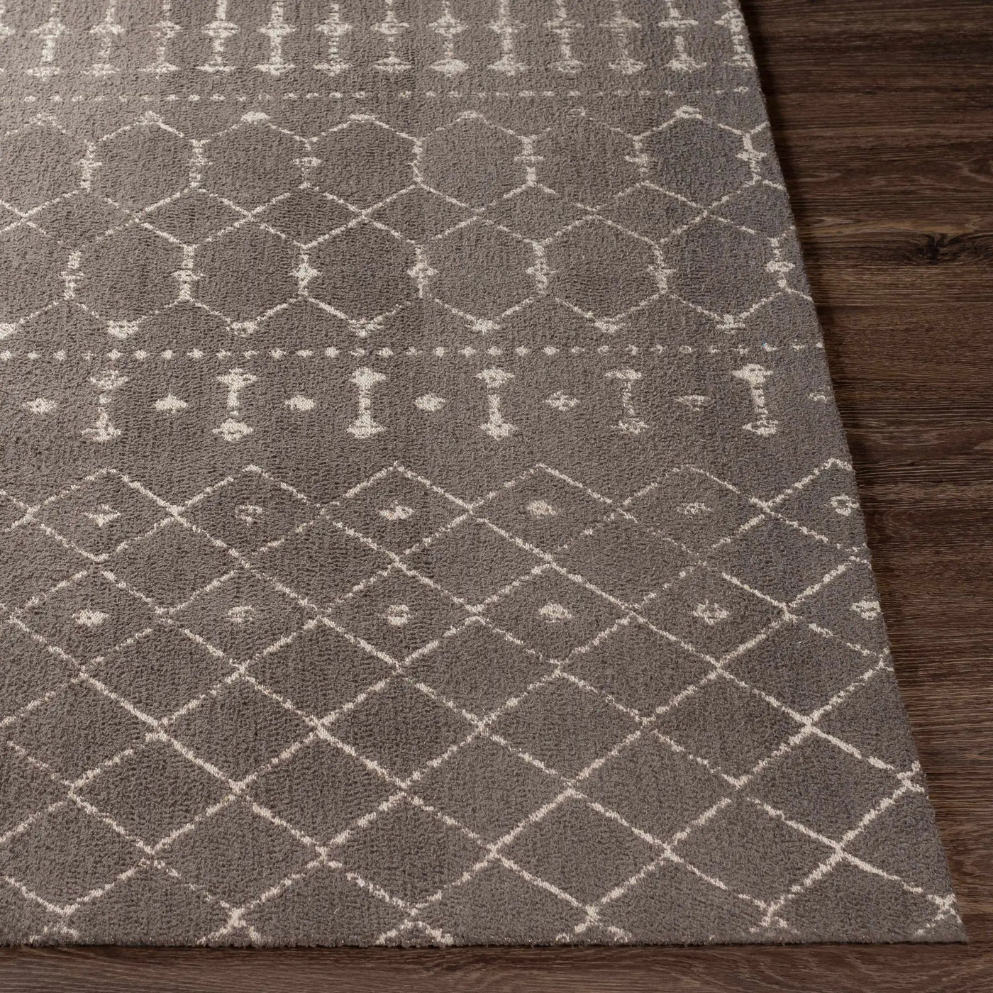 Pilning Carpet - Clearance by Boutique Rugs