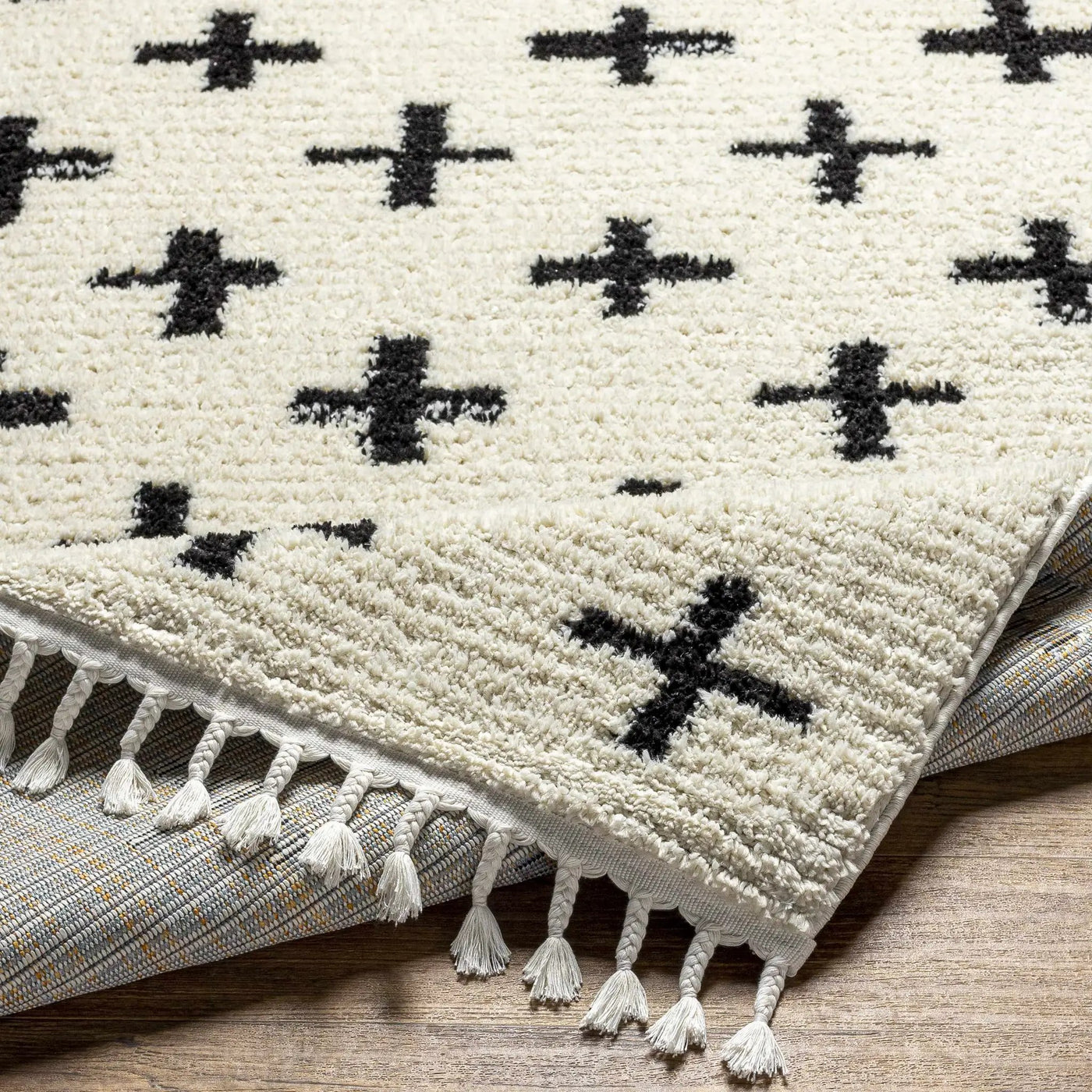Anda Black on White Moroccan Plush Rug - Clearance by Boutique Rugs