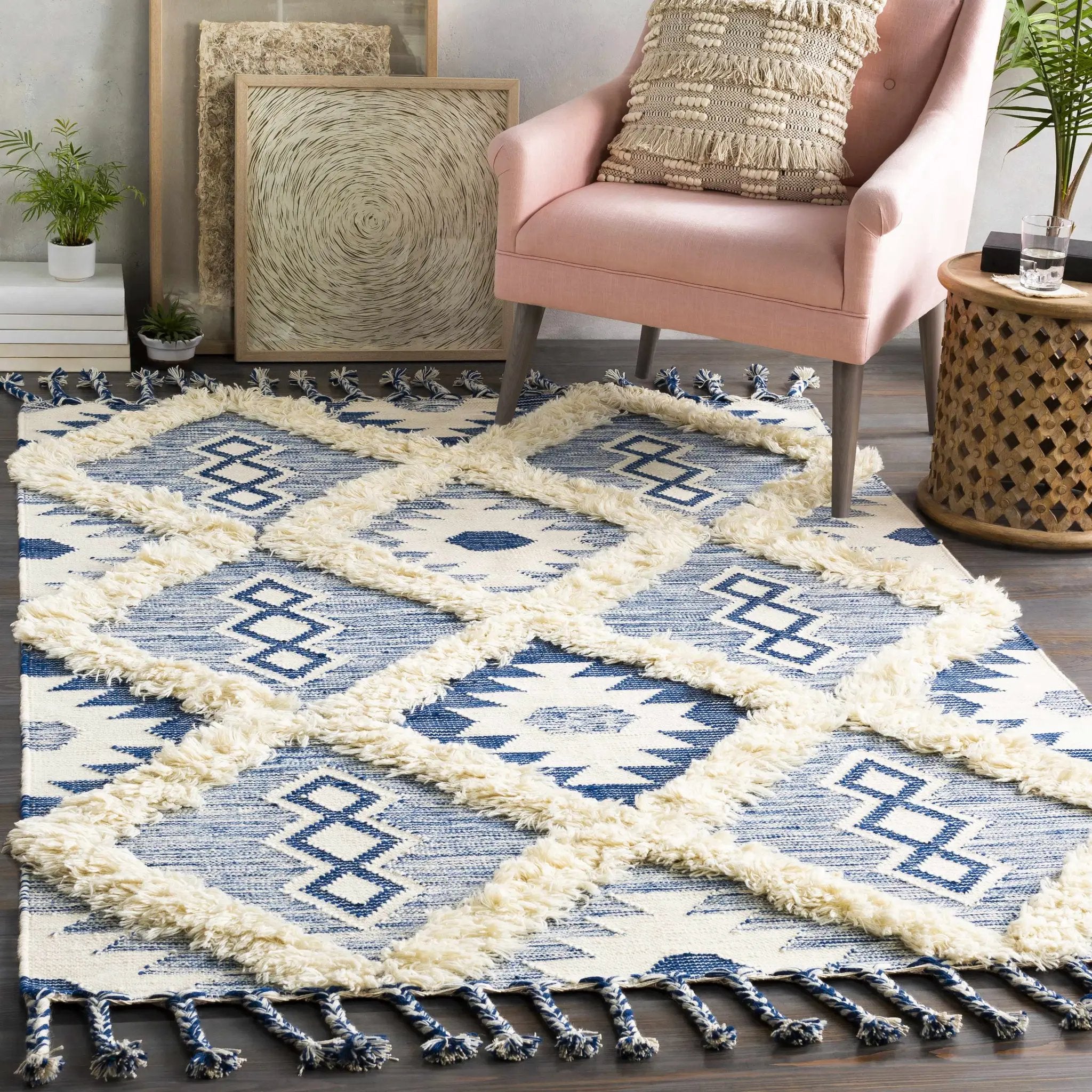 Painesdale Blue/White Wool Carpet - Clearance by Boutique Rugs