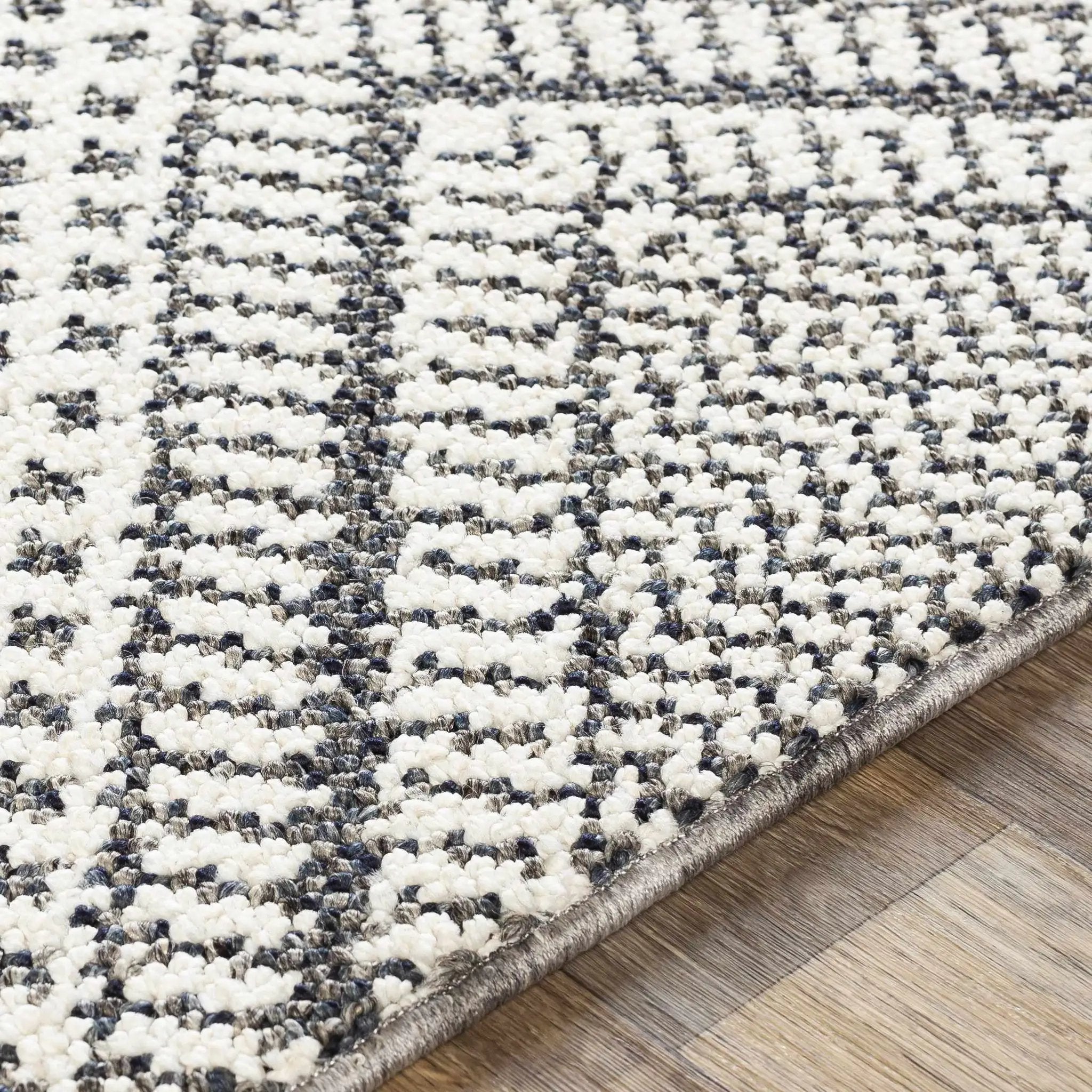 Queanbeyan Area Rug - Clearance by Boutique Rugs