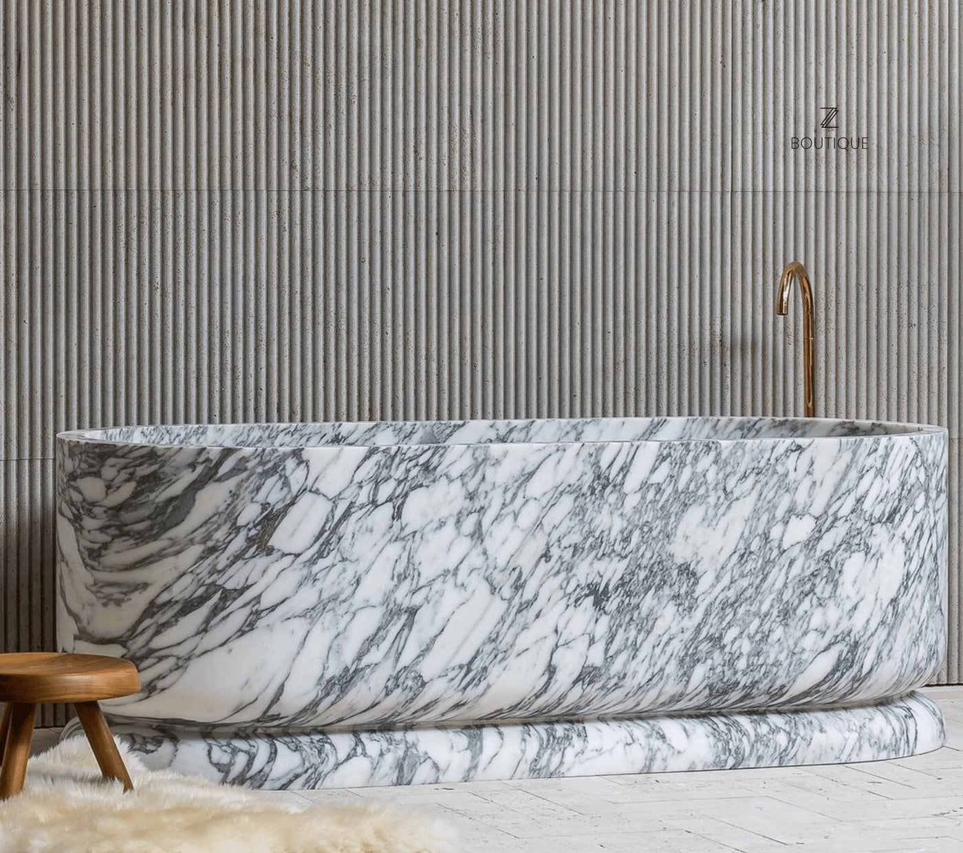 Queen Elizabeth Bathtub by Zicana Boutique