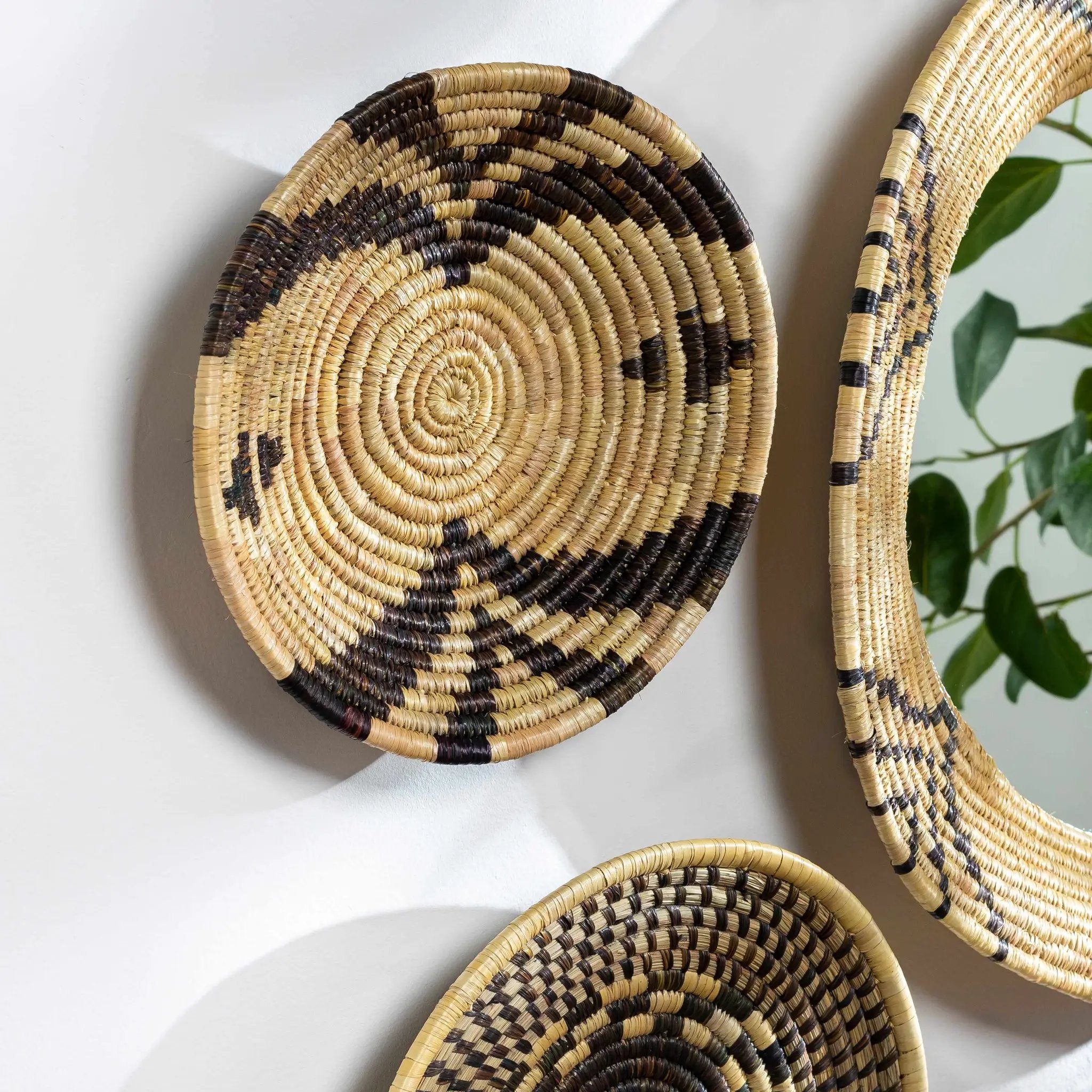 Quinipot Natural Woven Circular Moonj Grass Tapestry by Boutique Rugs