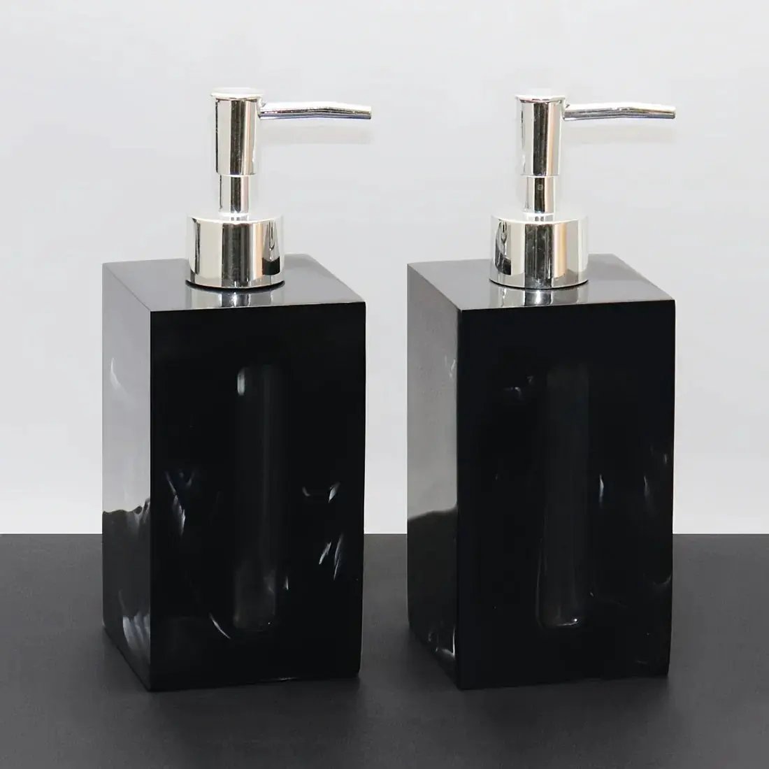Resin Soap Dispenser, Freestanding Countertop Lotion Pump Bottle, Visible Capacity Liquid Hand Soap Dispenser, No Electricity Needed, for Bathroom, Kitchen, Laundry Room, Shampoo, Body Wash, Lotion by House Of Avana