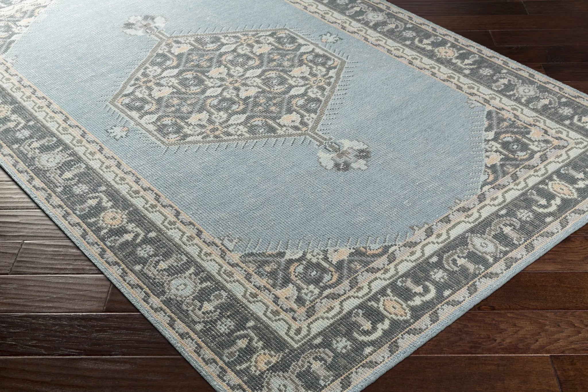 Renfrewshire Clearance Rug - Clearance by Boutique Rugs