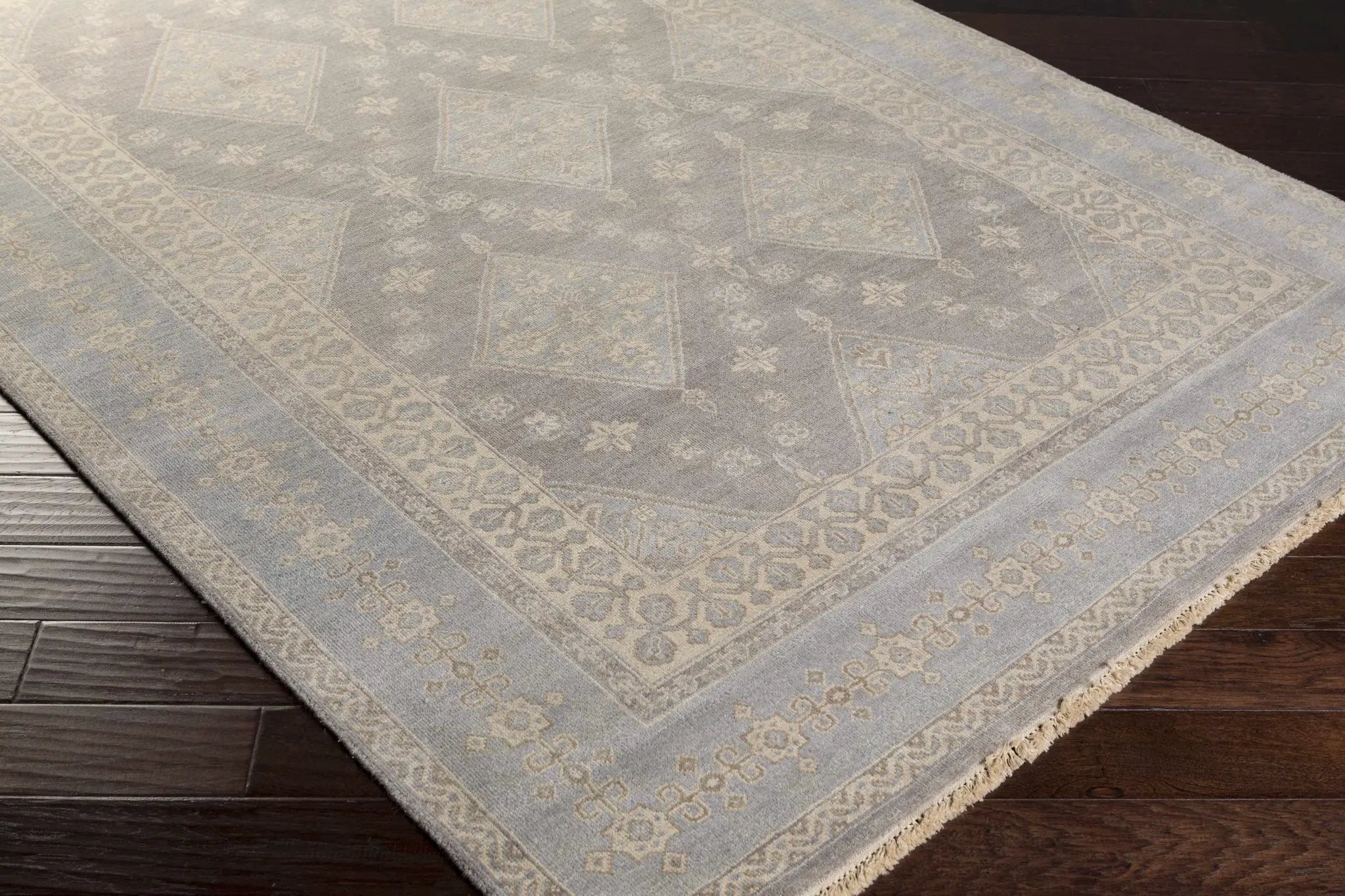 Roma Area Rug - Clearance by Boutique Rugs