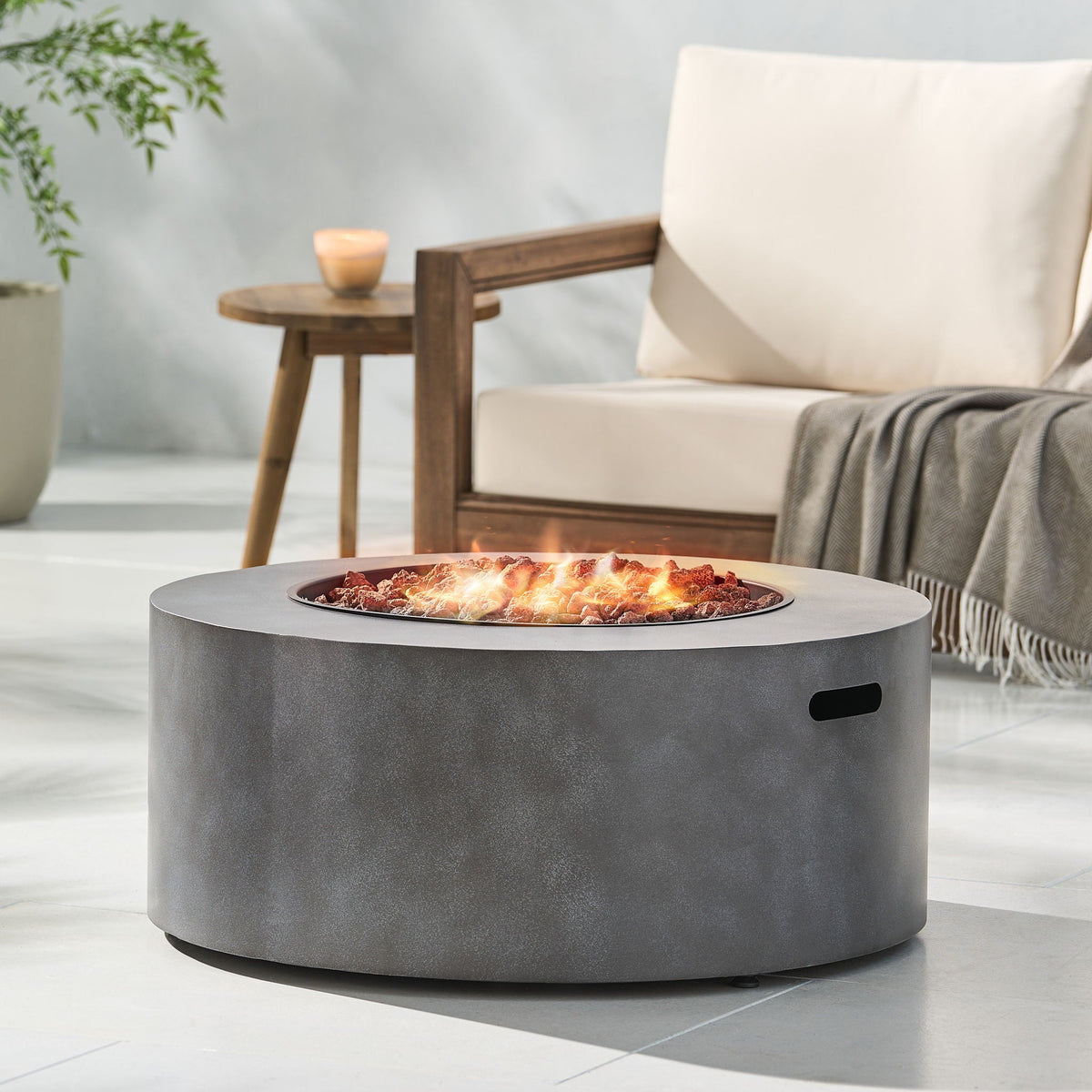 Round Iron Fire Pit With 40,000 Btu, photo 14 of 16