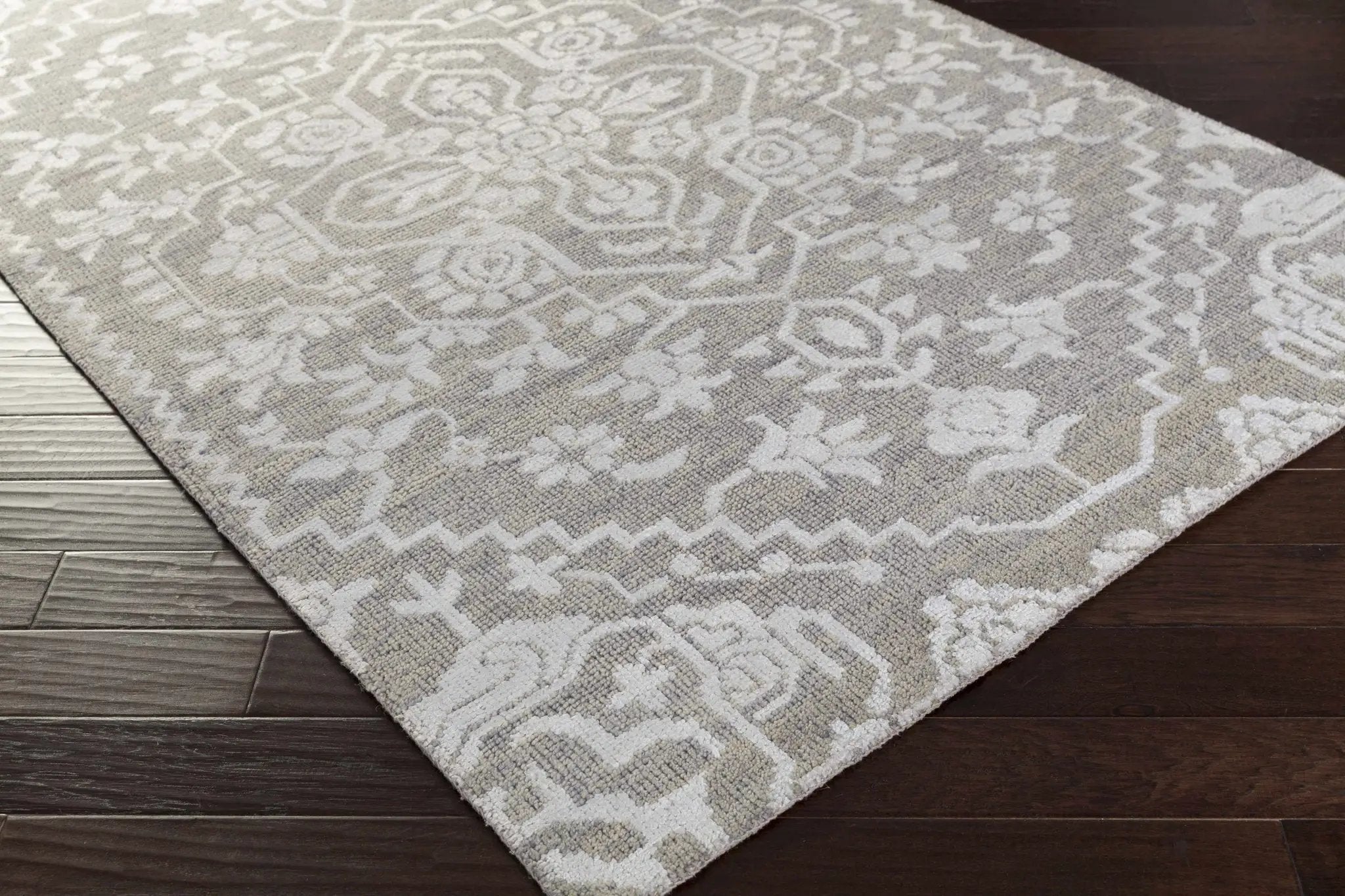 Roxobel Clearance Rug - Clearance by Boutique Rugs