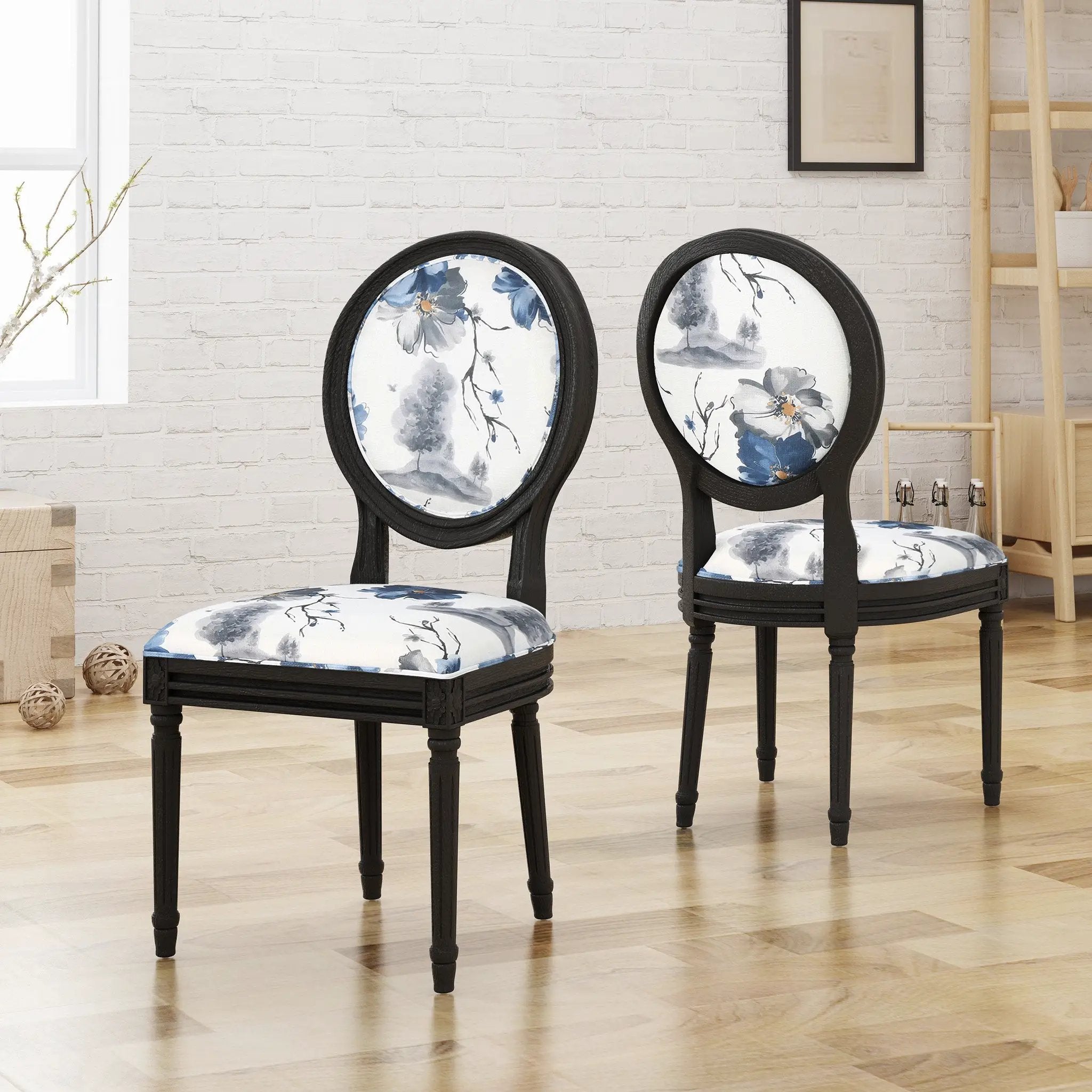 Round Back Chair by HouseOfZazla