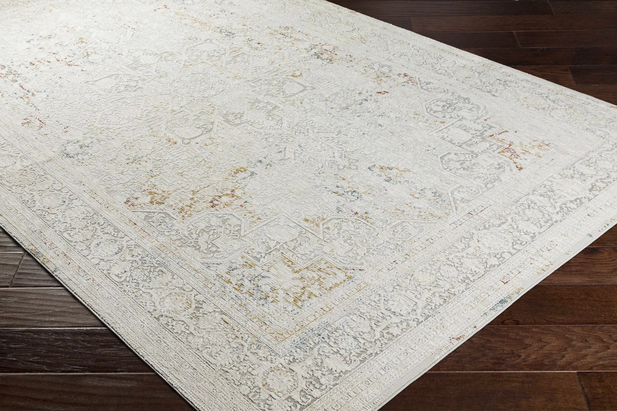 Eley Traditional Area Rug - Clearance by Boutique Rugs