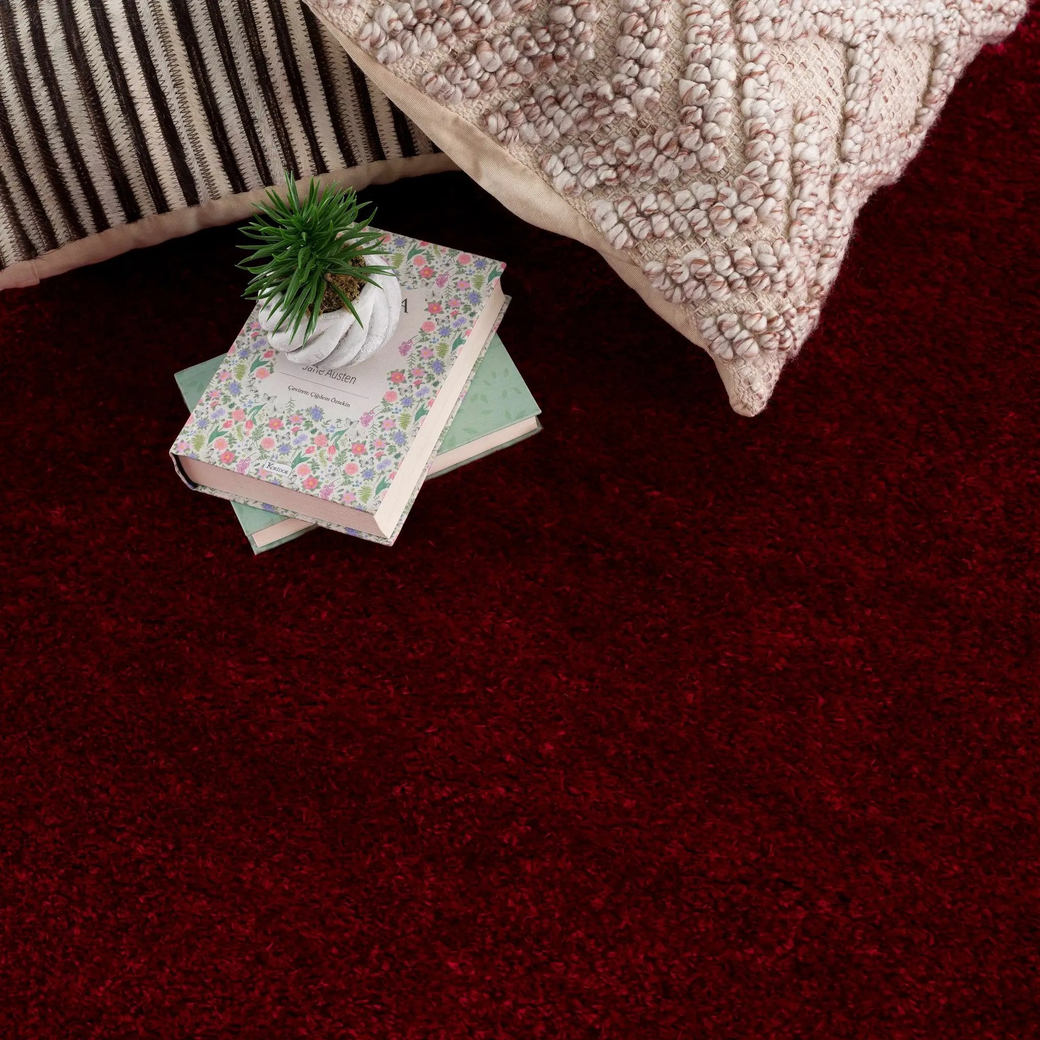 Heavenly Solid Red Plush Rug - Clearance by Boutique Rugs