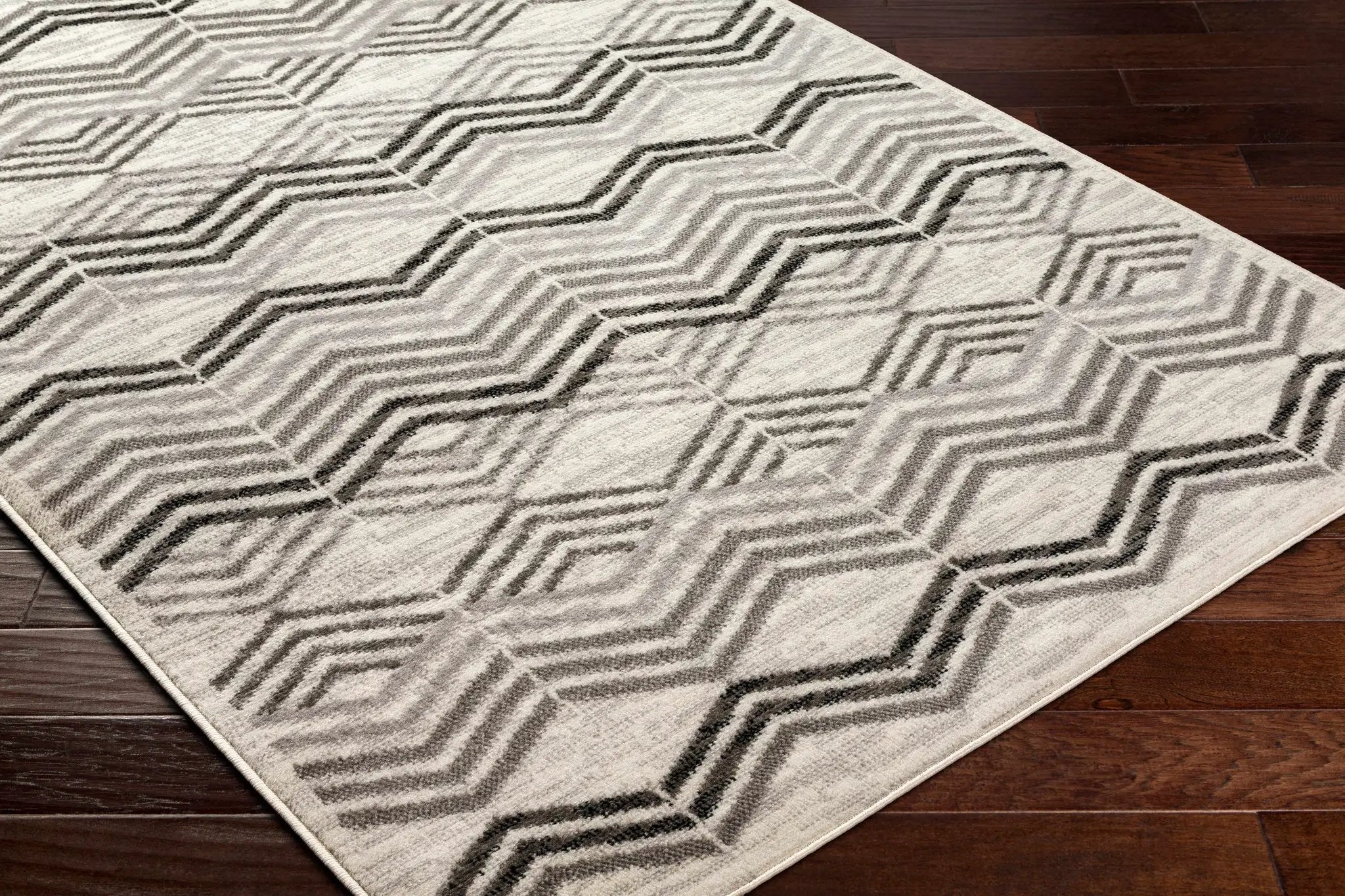Saar Area Rug - Clearance by Boutique Rugs