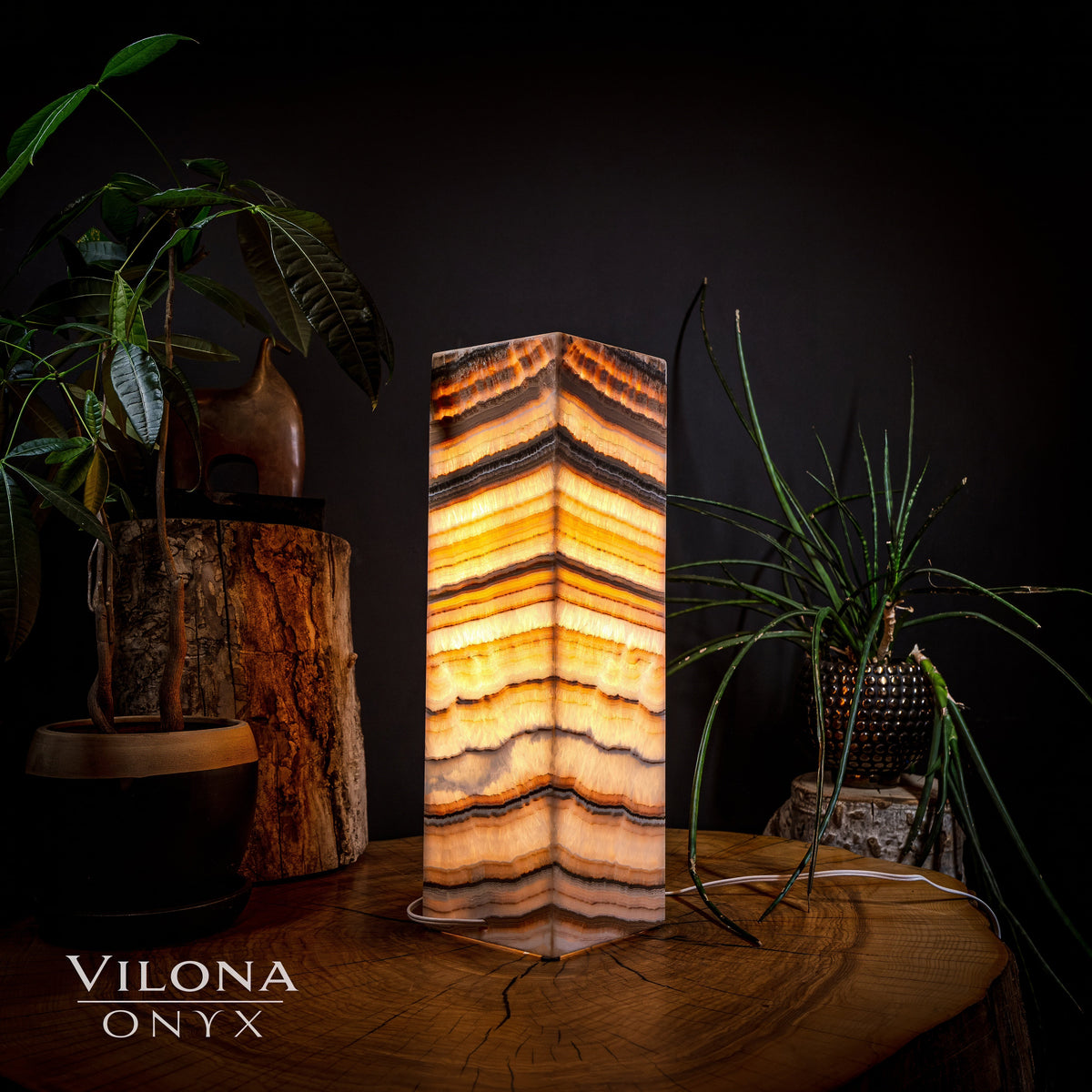 Sahara Onyx Square Crystal Table Lamp #2, photo 4 of 5