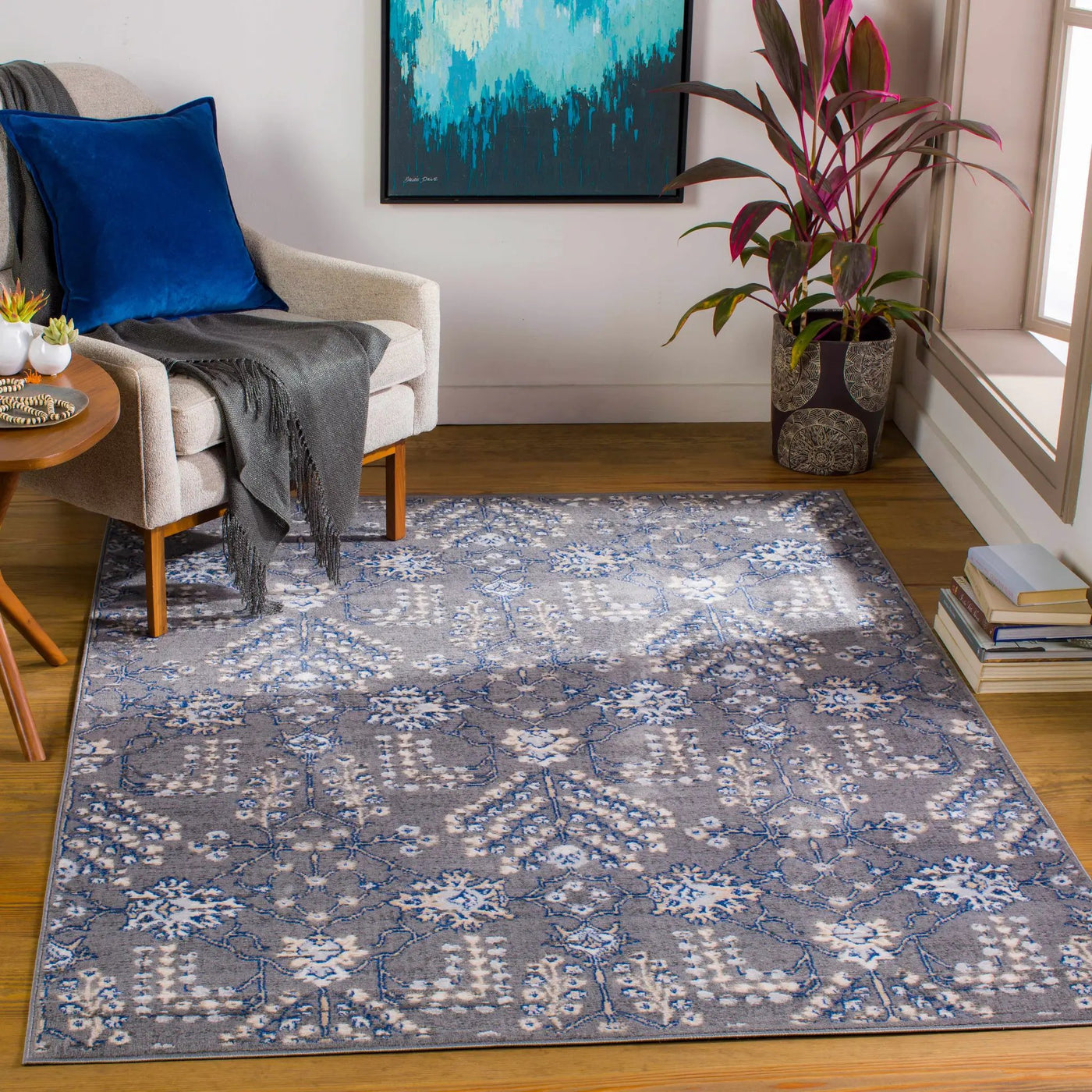 Sapinero Gray Floral Rug - Clearance by Boutique Rugs