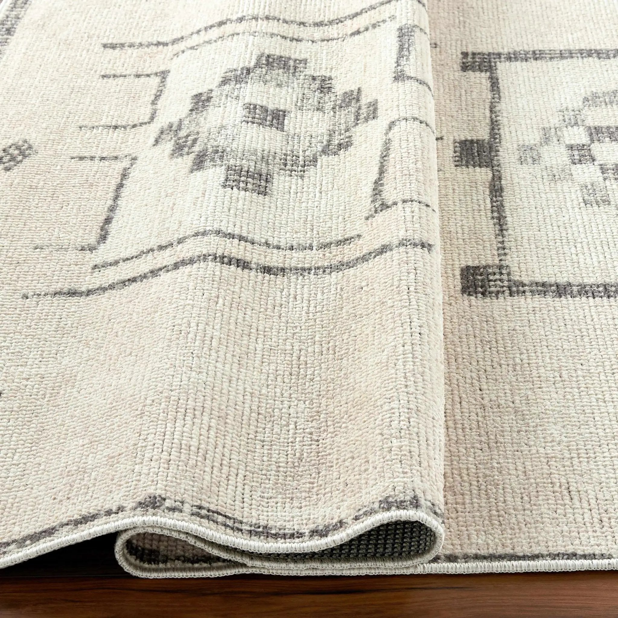 Solana Machine Woven Becki Owens x LIVABLISS BOOC-2302 Area Rug by Boutique Rugs
