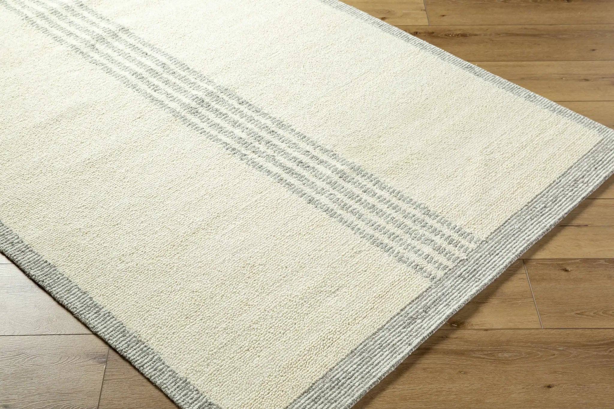 Ande Cream Area Rug - Clearance by Boutique Rugs