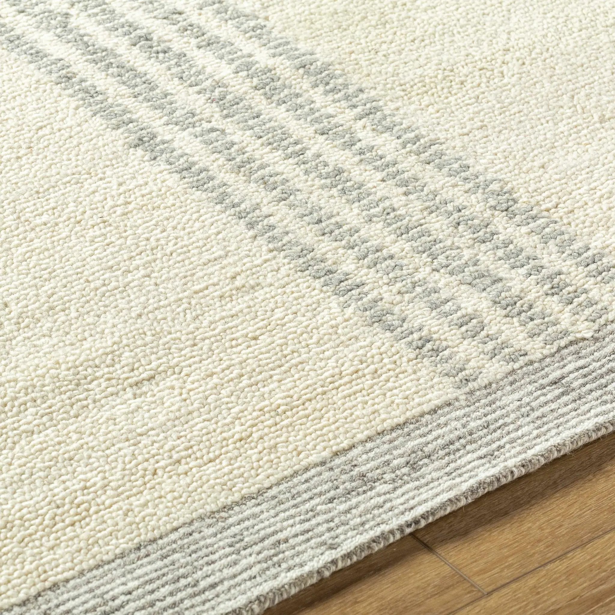 Ande Cream Area Rug - Clearance by Boutique Rugs