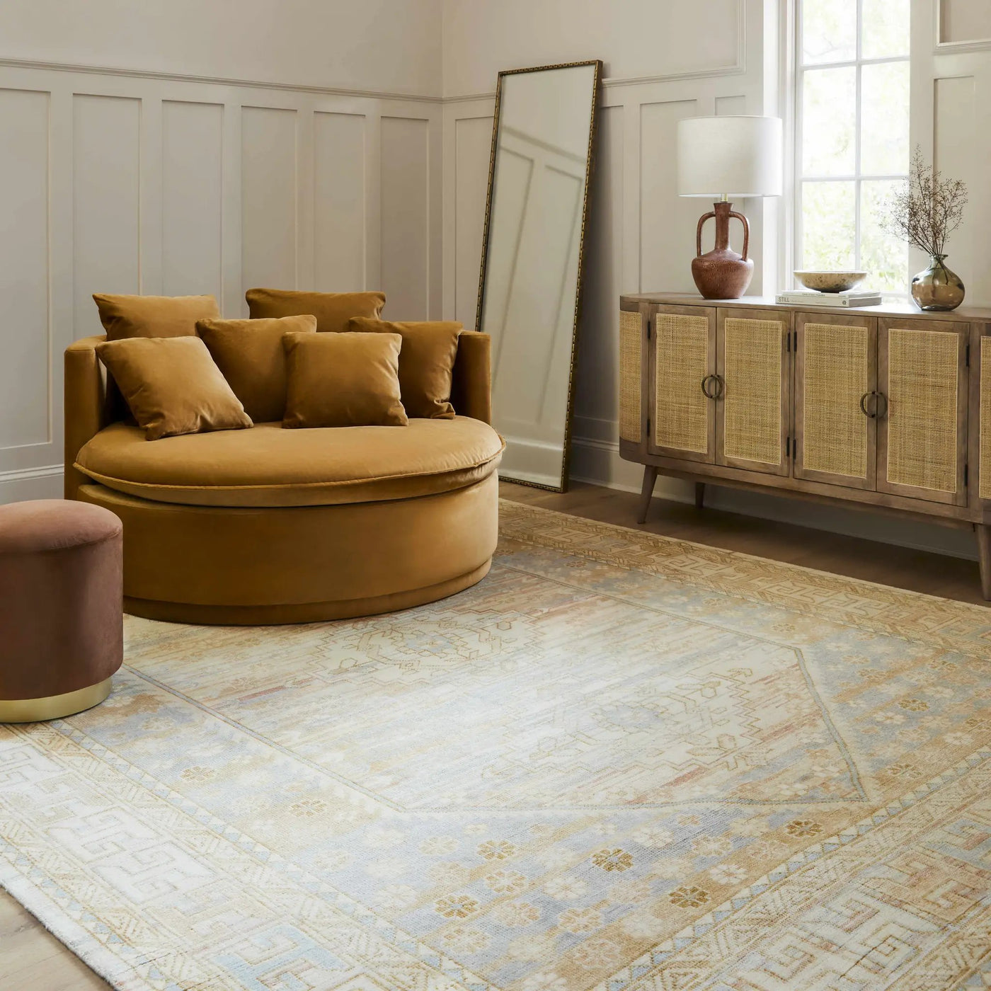 Mitt Area Rug - Clearance by Boutique Rugs