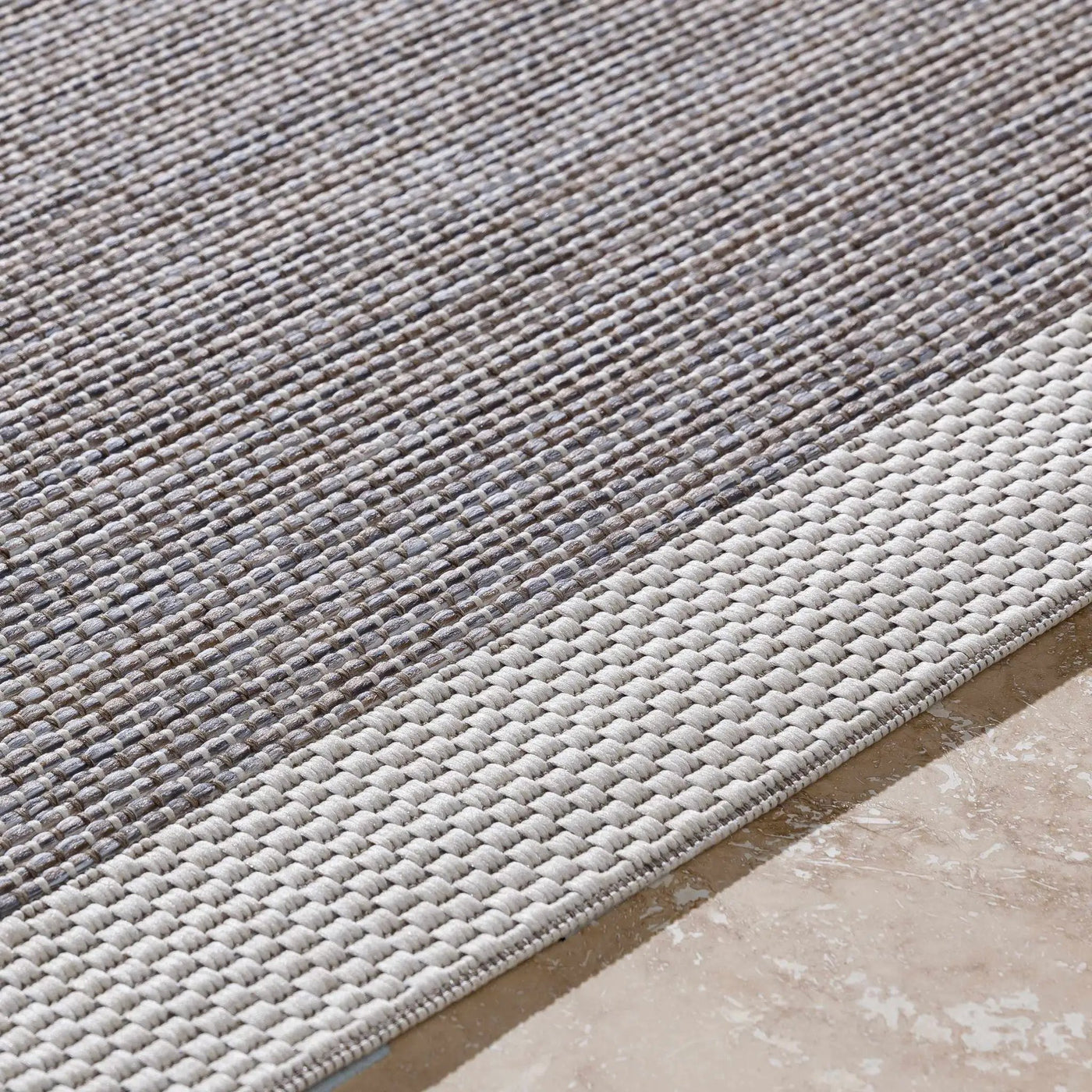 Escalon Outdoor Area Rug - Clearance by Boutique Rugs