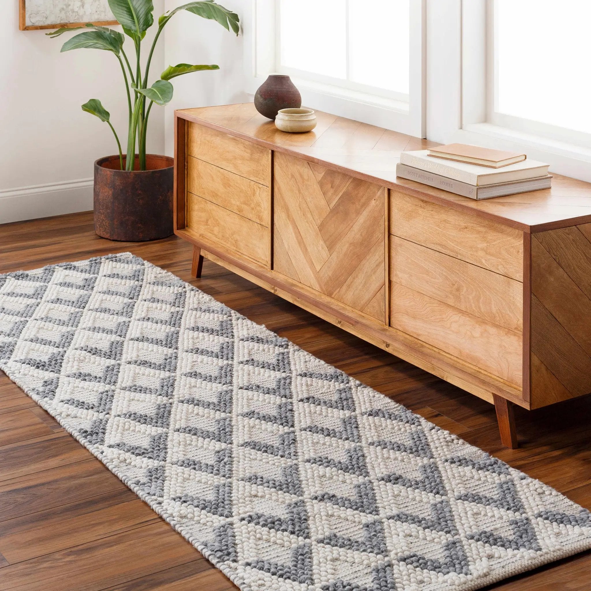 Maik Area Rug - Clearance by Boutique Rugs
