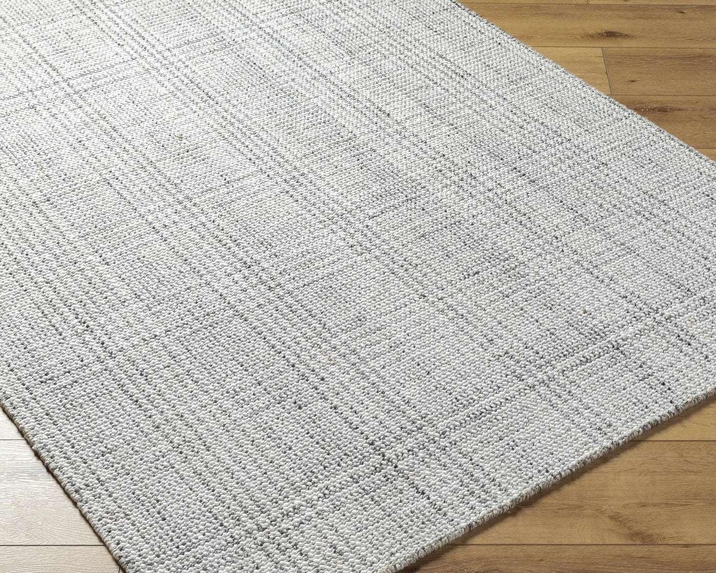 Amara White Area Rug - Clearance by Boutique Rugs