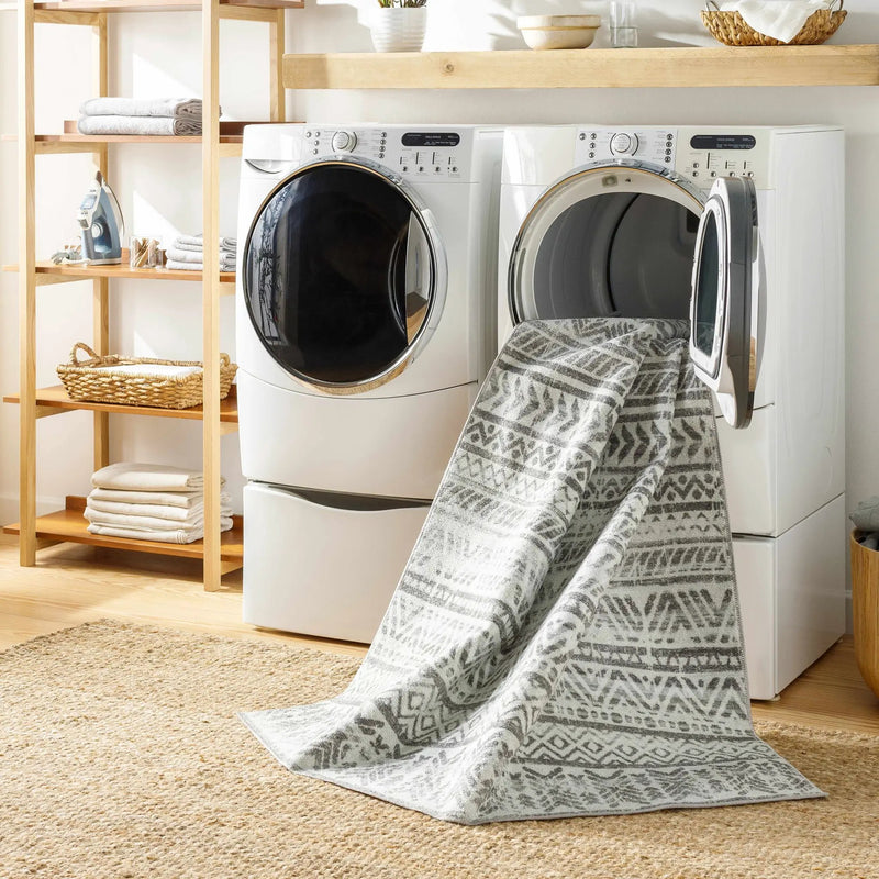 Ianna Light Gray Washable Area Rug - Clearance by Boutique Rugs