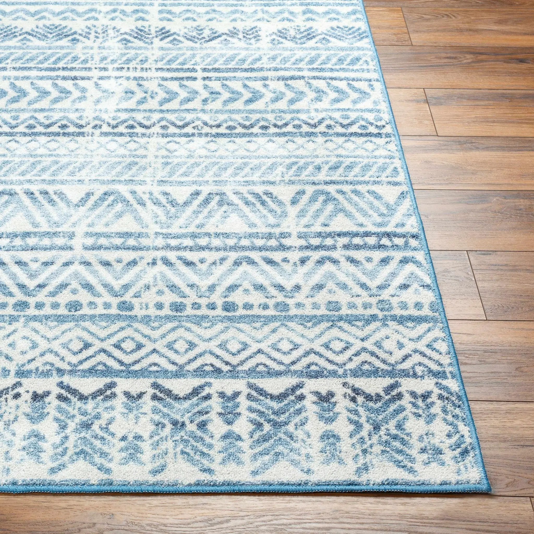 Ianna Arctic Stone Washable Area Rug - Clearance by Boutique Rugs